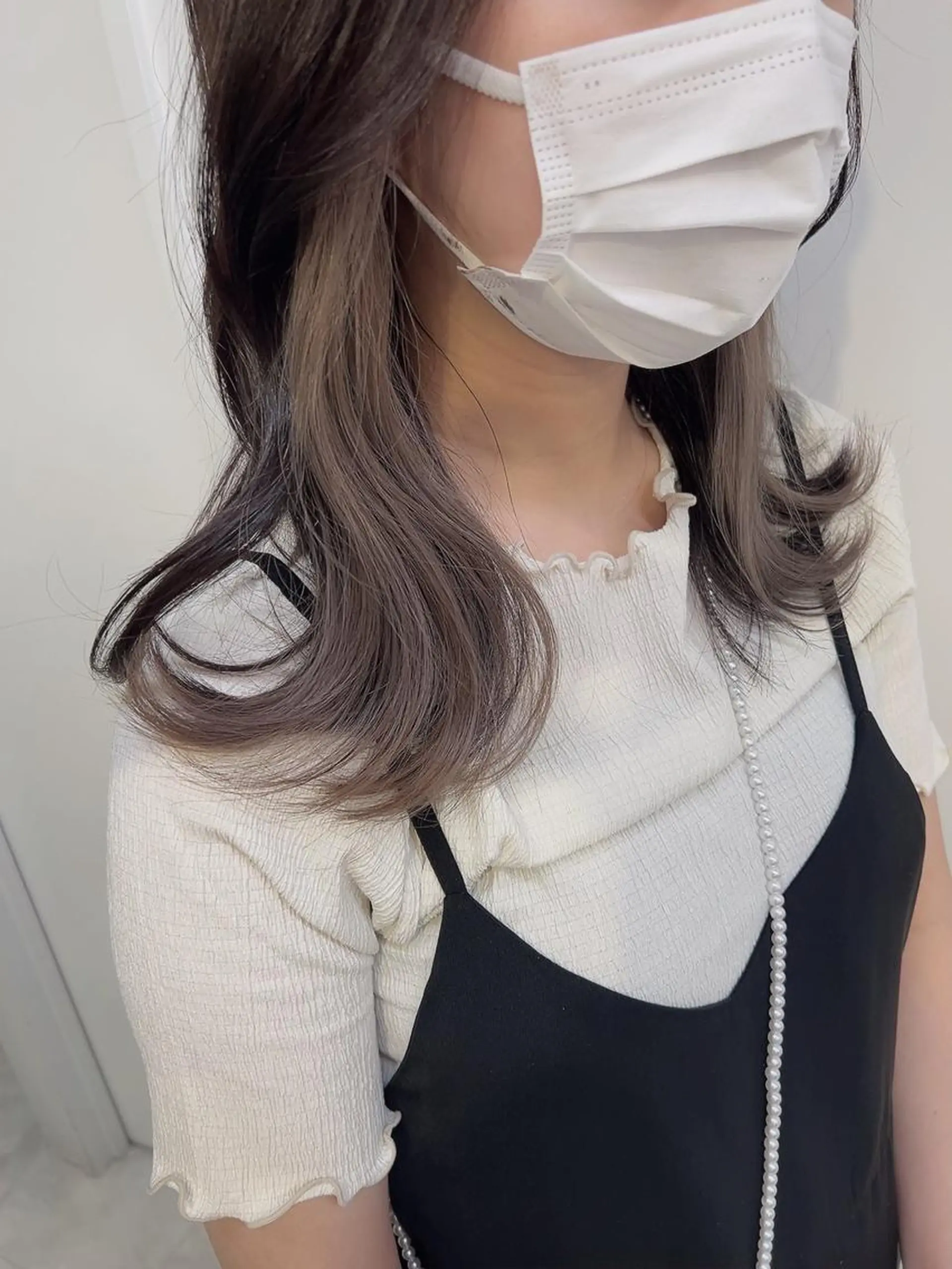 セミロング カラー ベージュカラー デザインカラー ミルクティーベージュ シルバー ヘアカラー トリートメント ヘッドスパ ヘアセット 🥞ベージュ系カラー 【すずきりほ】🥞のヘアスタイル