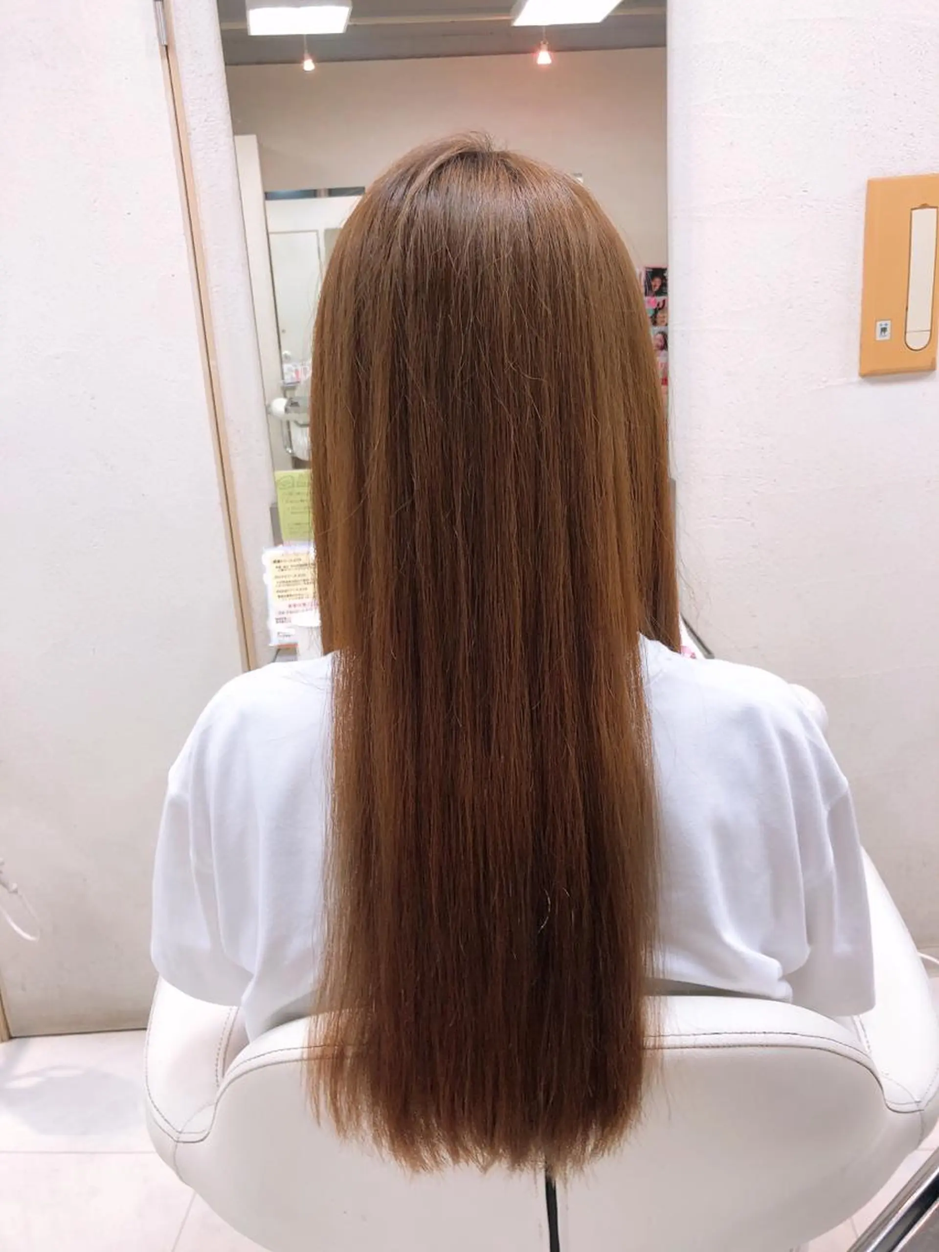 ロング ヘアカラー 阿部 美咲のヘアスタイル