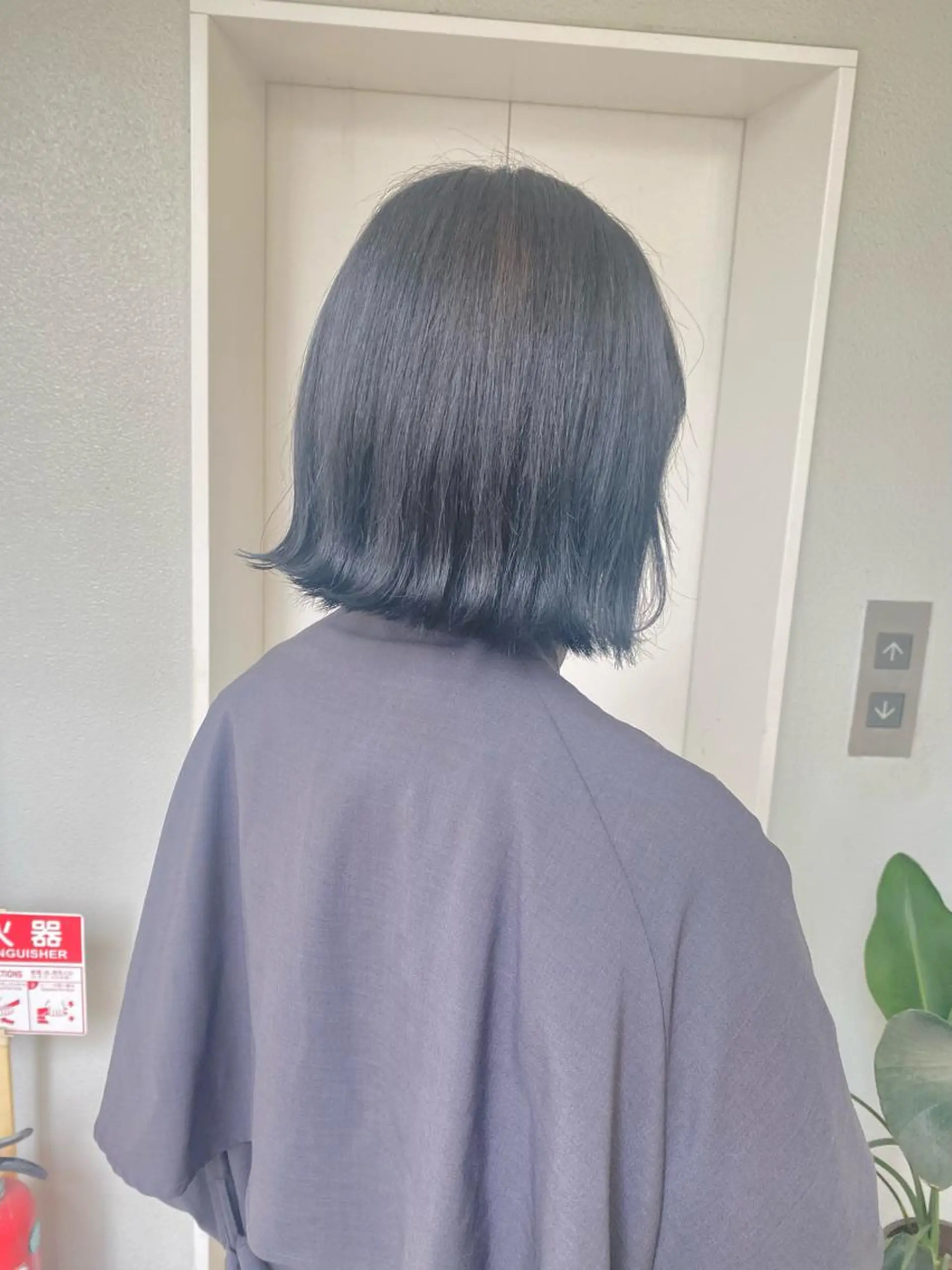 セミロング カラー カット 赤み消しグレージュ 🫒ｒｅｏｎのヘアスタイル