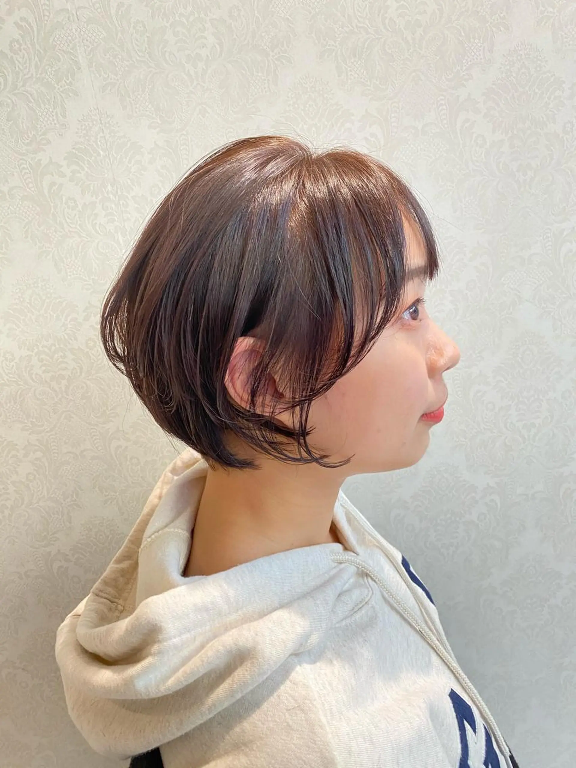 ショート カラー ショートヘア カット ヘアカラー トリートメント mori by little所属・デザインカラー✨新倉 佑奈のヘアスタイル