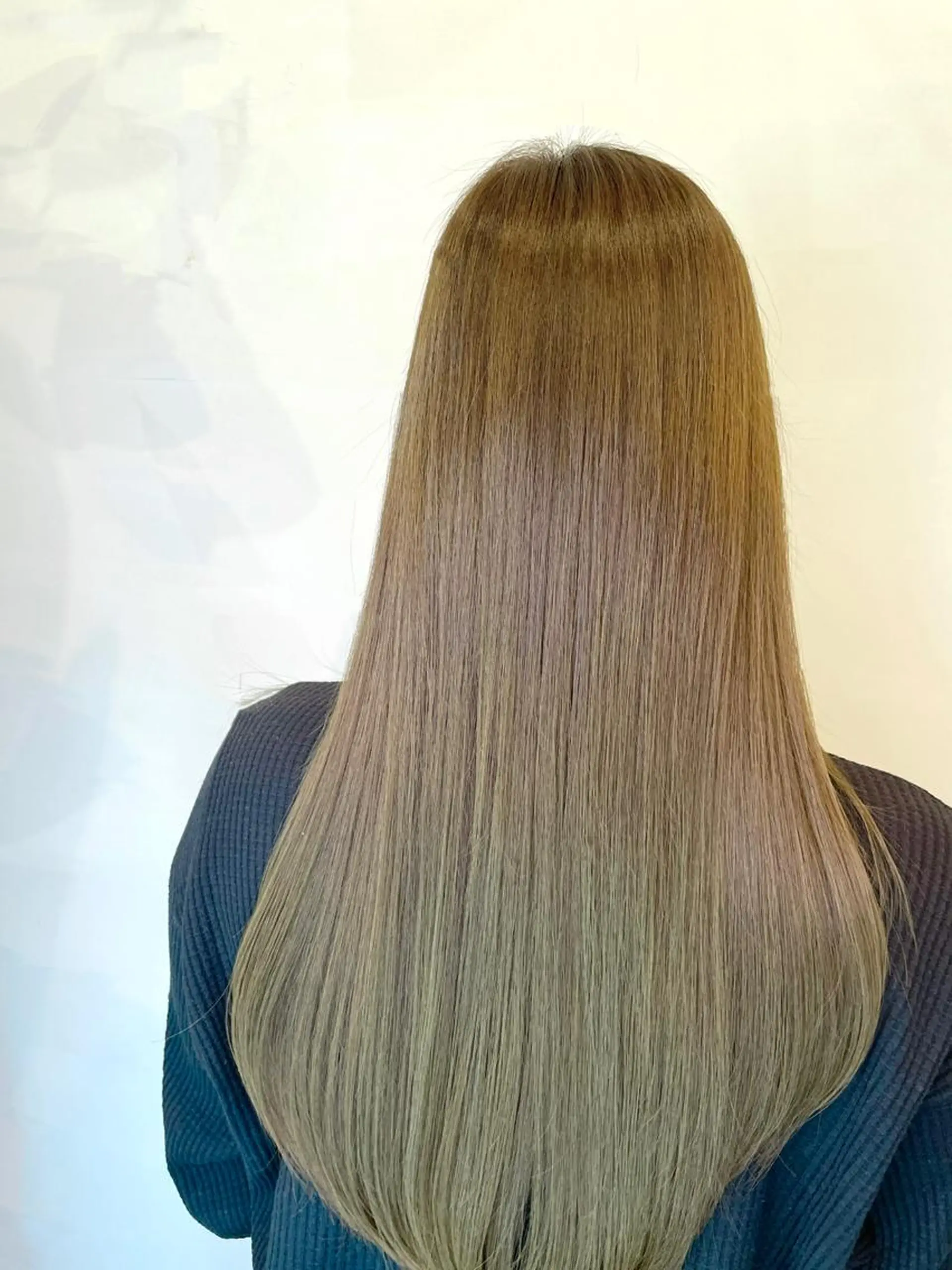 ロング カラー オリーブカラー ロング カット ヘアカラー 奥田 誠司のヘアスタイル