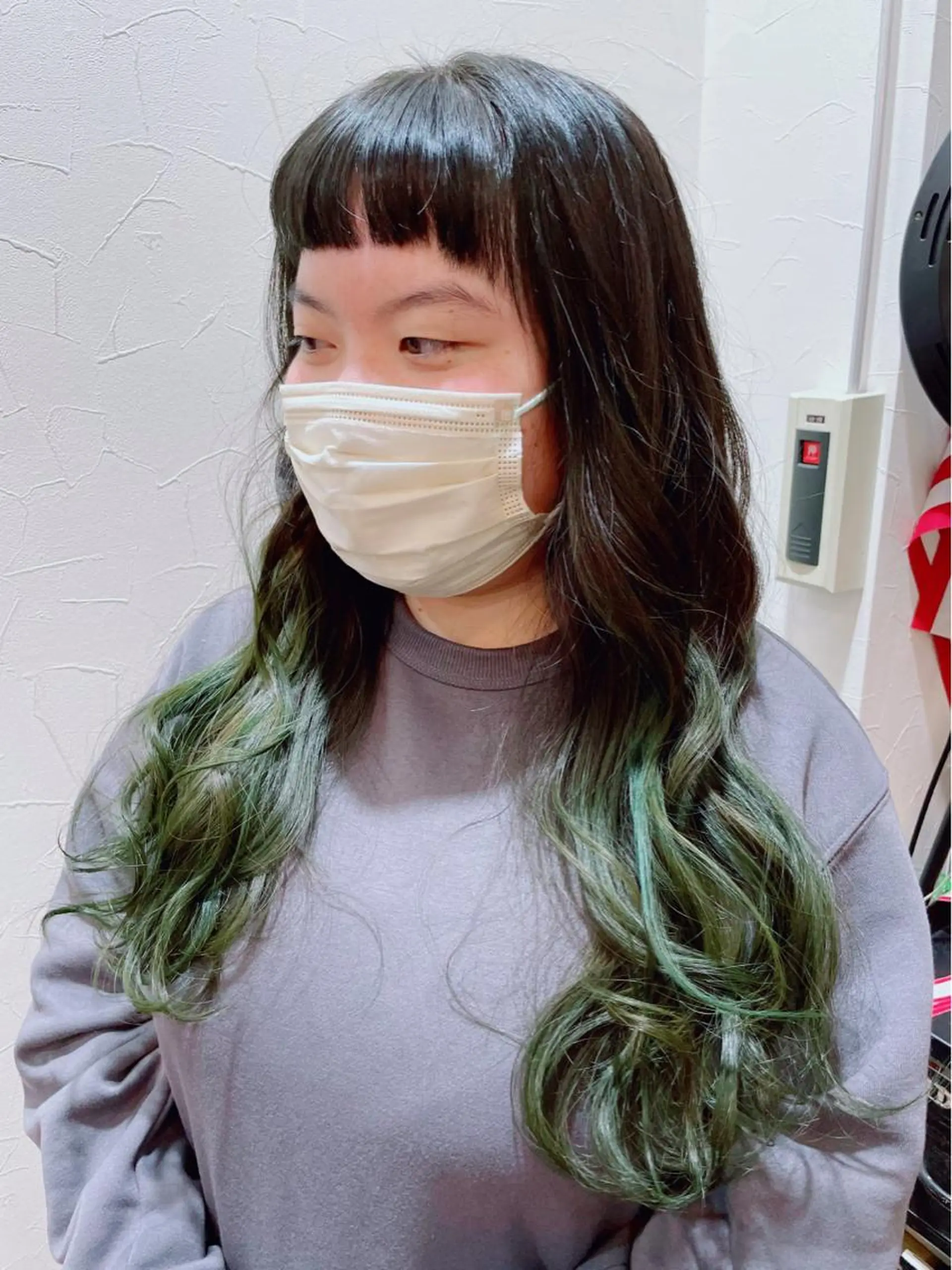 ロング カラー デザインカラー グラデーションカラー ロング ヘアカラー トリートメント ARISA🦋推し・ アニメカラー/派手髪のヘアスタイル