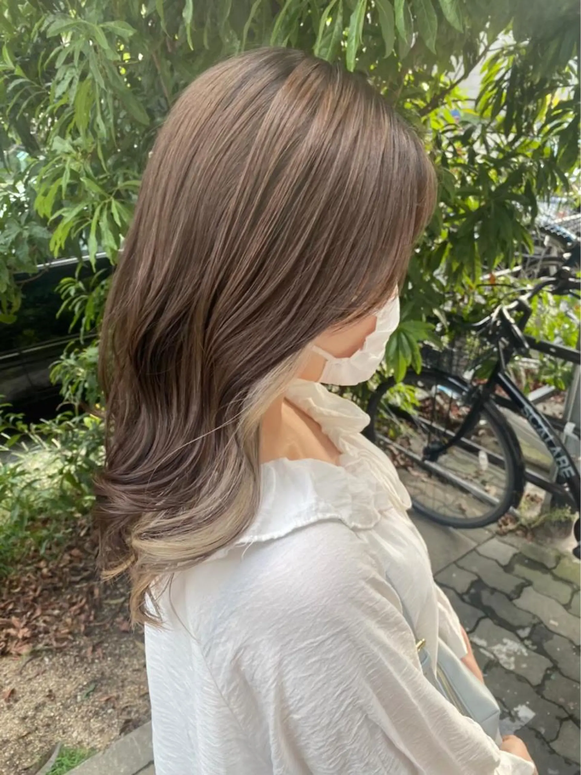 ミディアム カラー ヘアアレンジ ベージュカラー ホワイトベージュ 髪質改善/ ツヤ髪カラー/高井のヘアスタイル