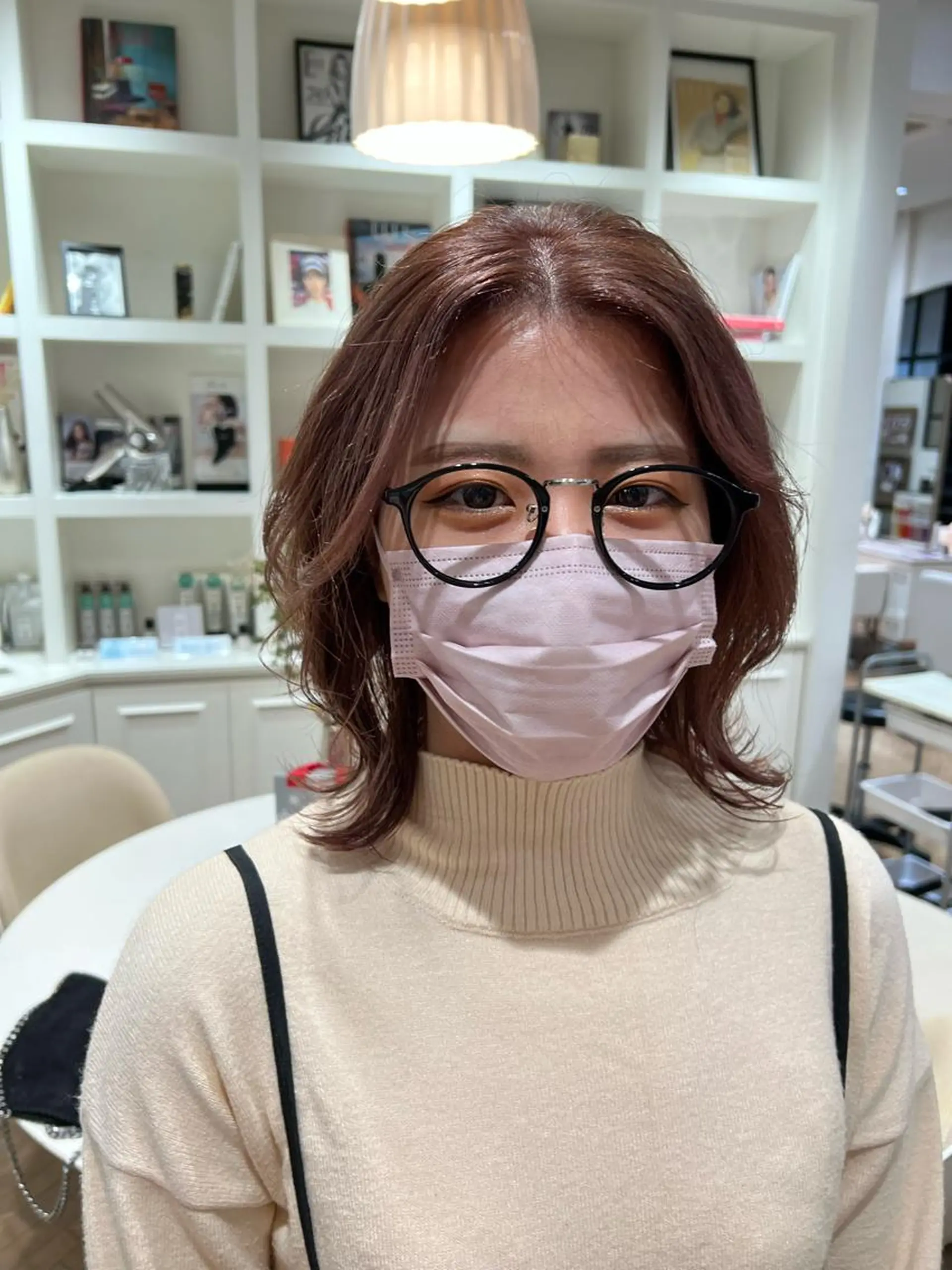 ミディアム 似合わせ/レイヤー 💟SAEのヘアスタイル