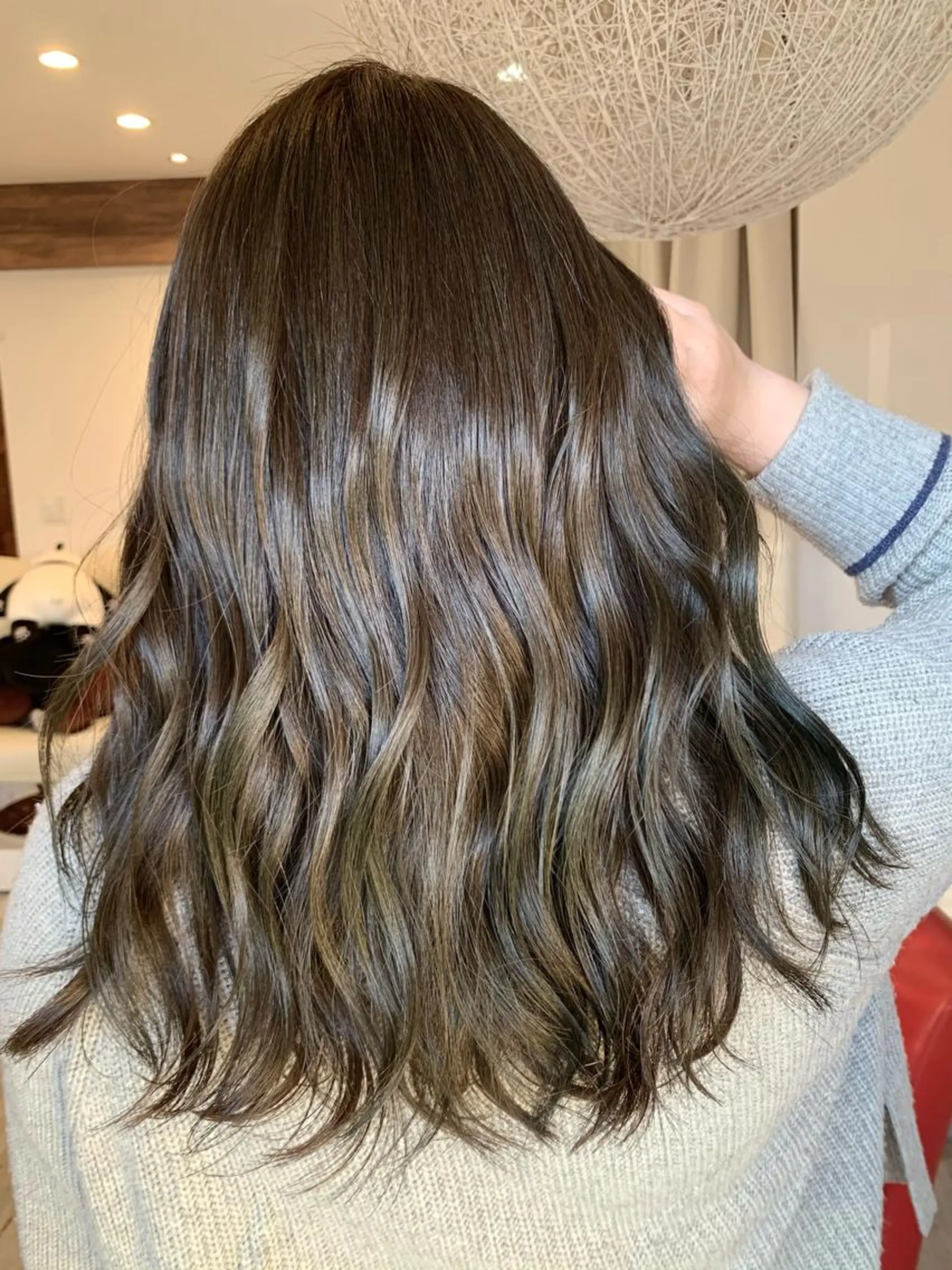 ミディアム カット ヘアカラー yoshihara yuukiのヘアスタイル