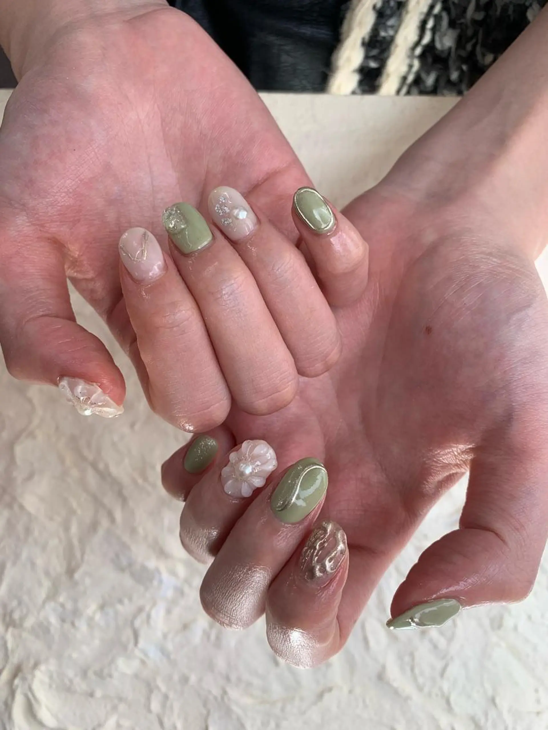 ネイル ぷっくりネイル マキノ ユイのネイルデザイン