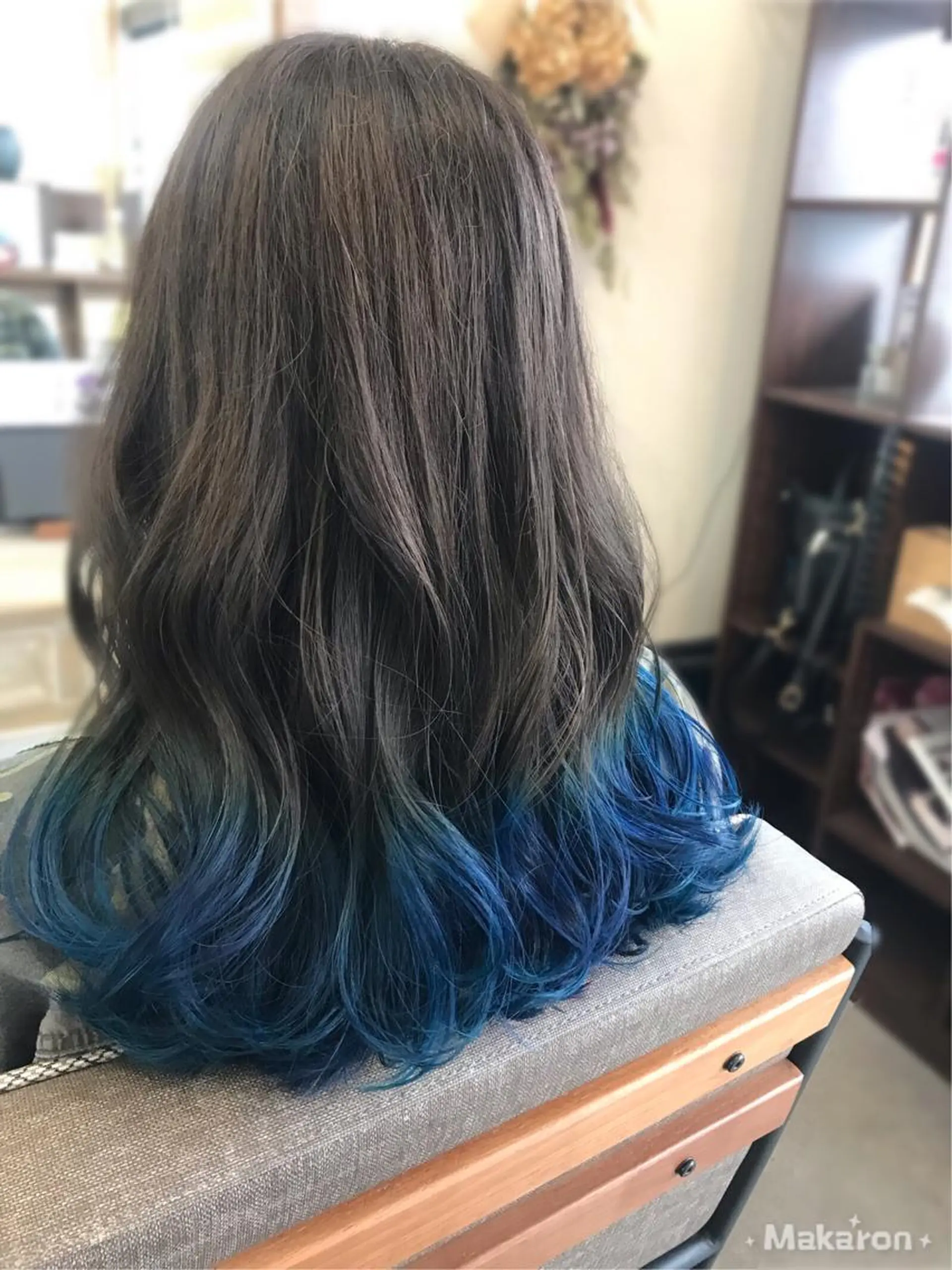 ロング カラー ブリーチ ケアブリーチ デザインカラー グラデーションカラー カット ヘアカラー トリートメント hair works raptureのヘアスタイル