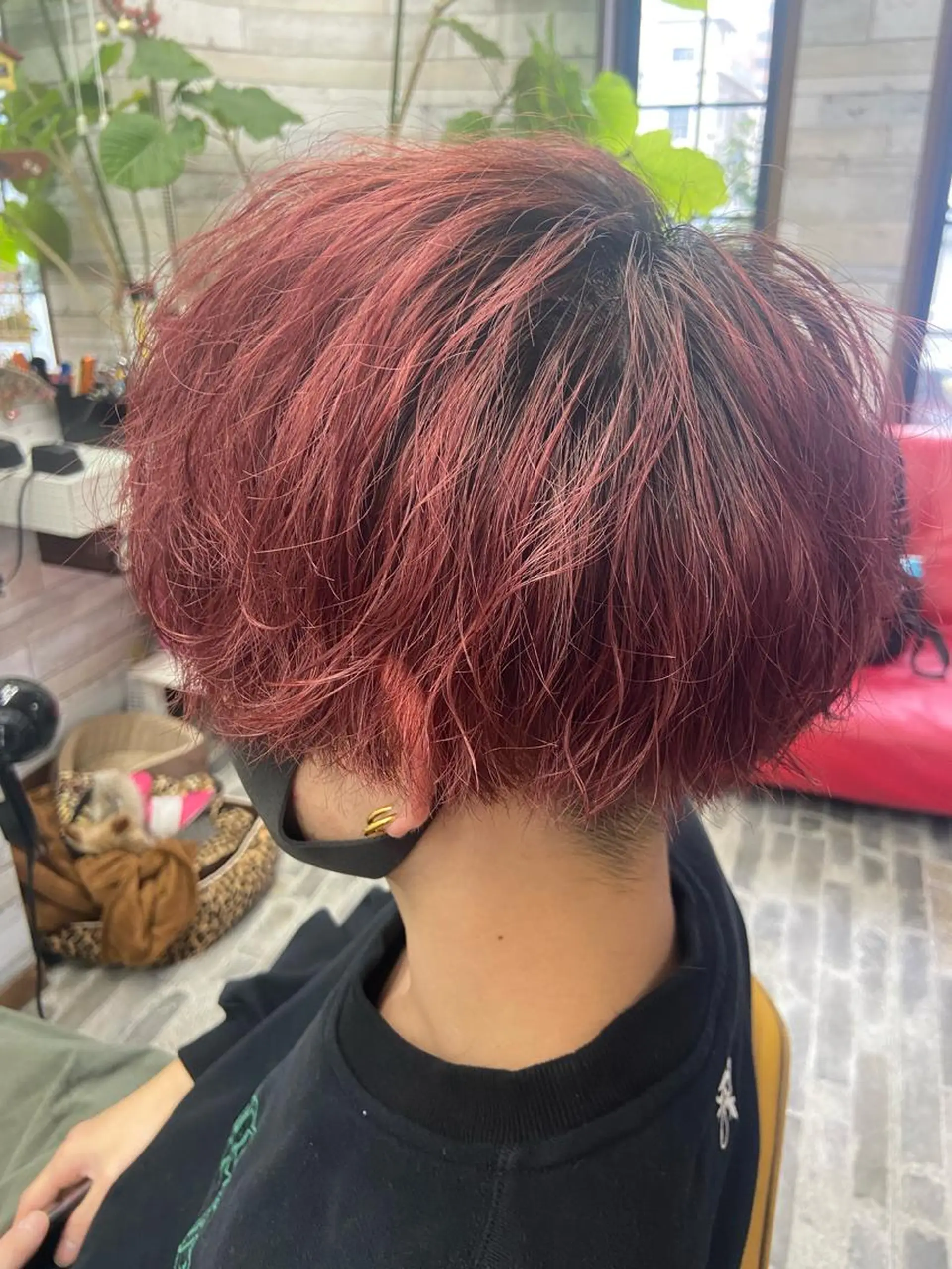 ショート カラー メンズ メンズブリーチ ブリーチ レッドカラー カット ヘアカラー トリートメント 大坪 拓斗のヘアスタイル