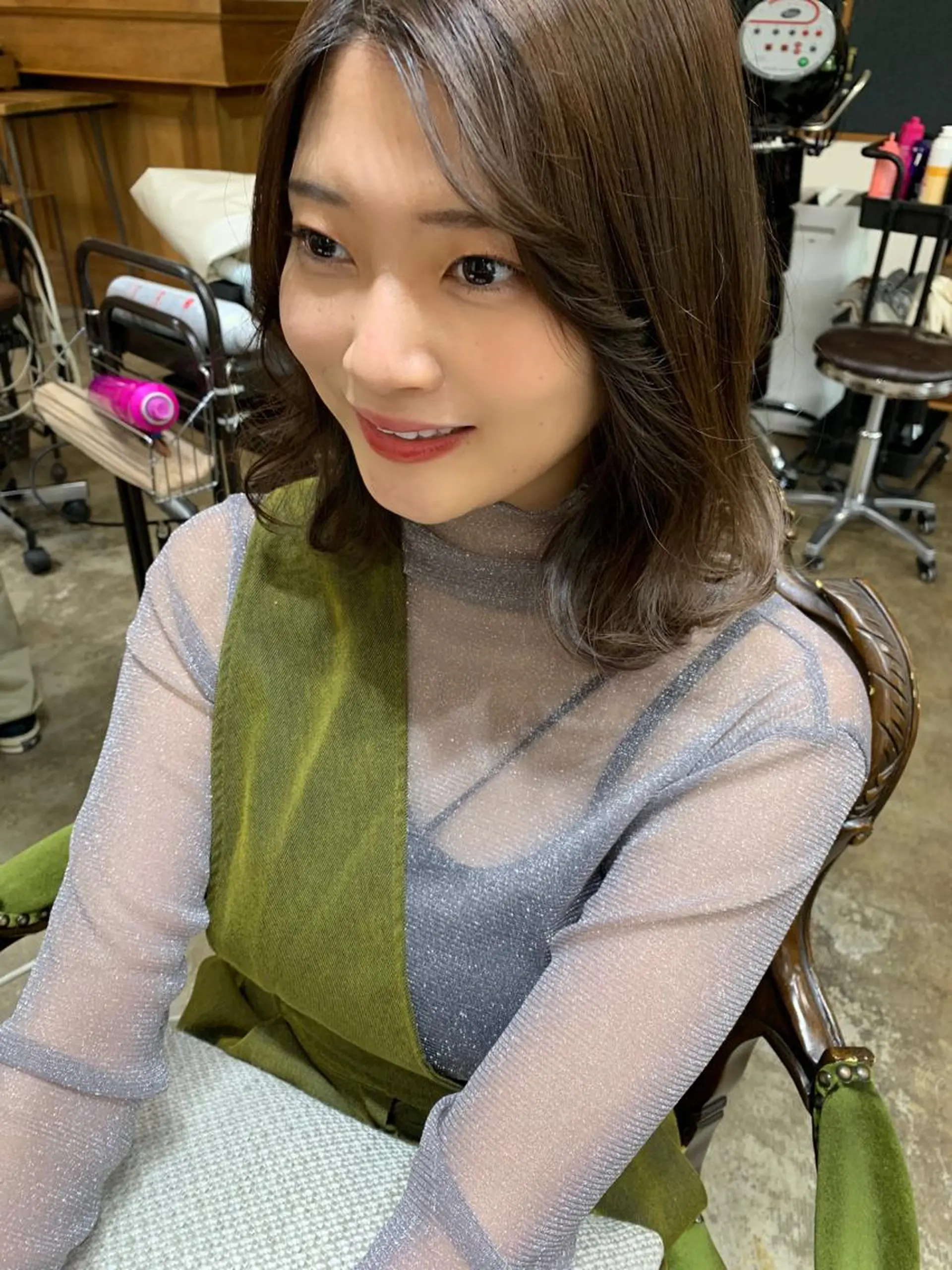 ミディアム カラー ベージュカラー オリーブベージュ 顔周りカット HARUKA ♡モデル募集中♡のヘアスタイル