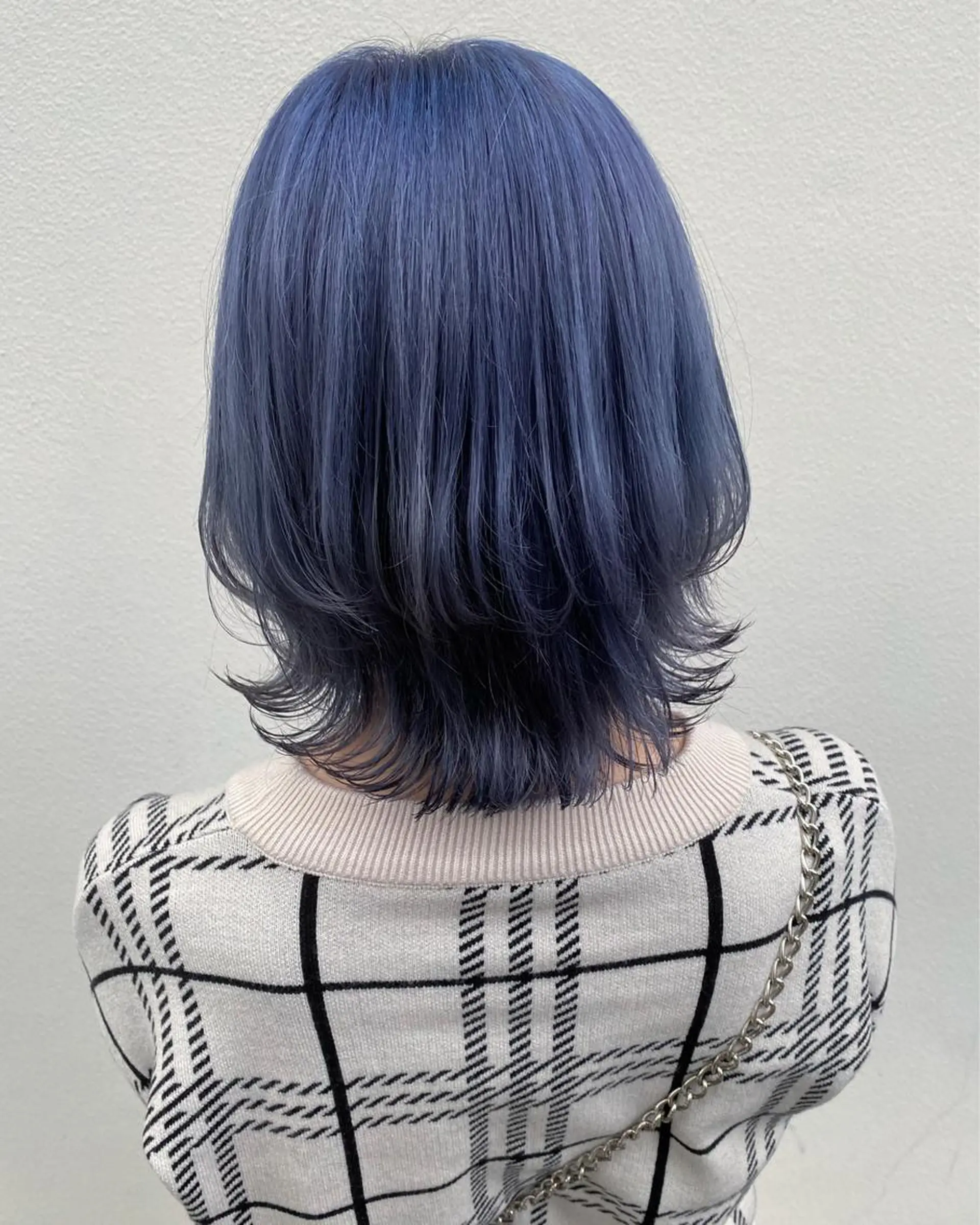 ミディアム ブリーチ/ウルフ ハッシュカット/石山のヘアスタイル