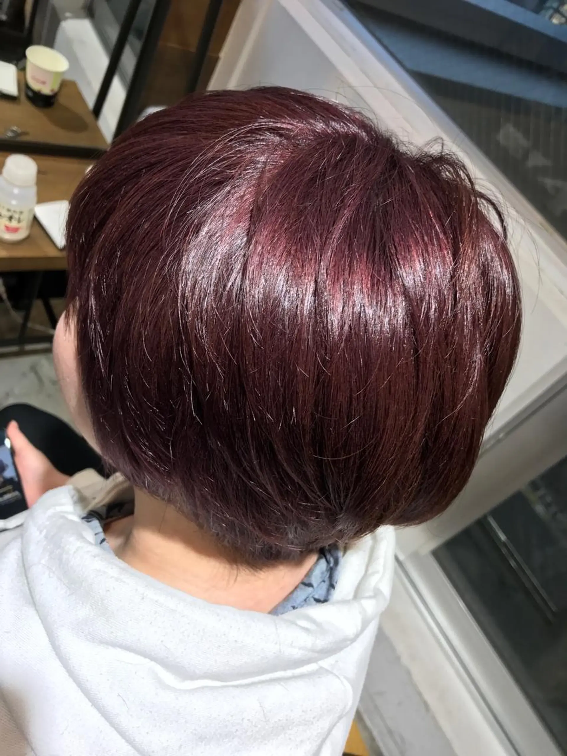ショート カラー shi hoのヘアスタイル