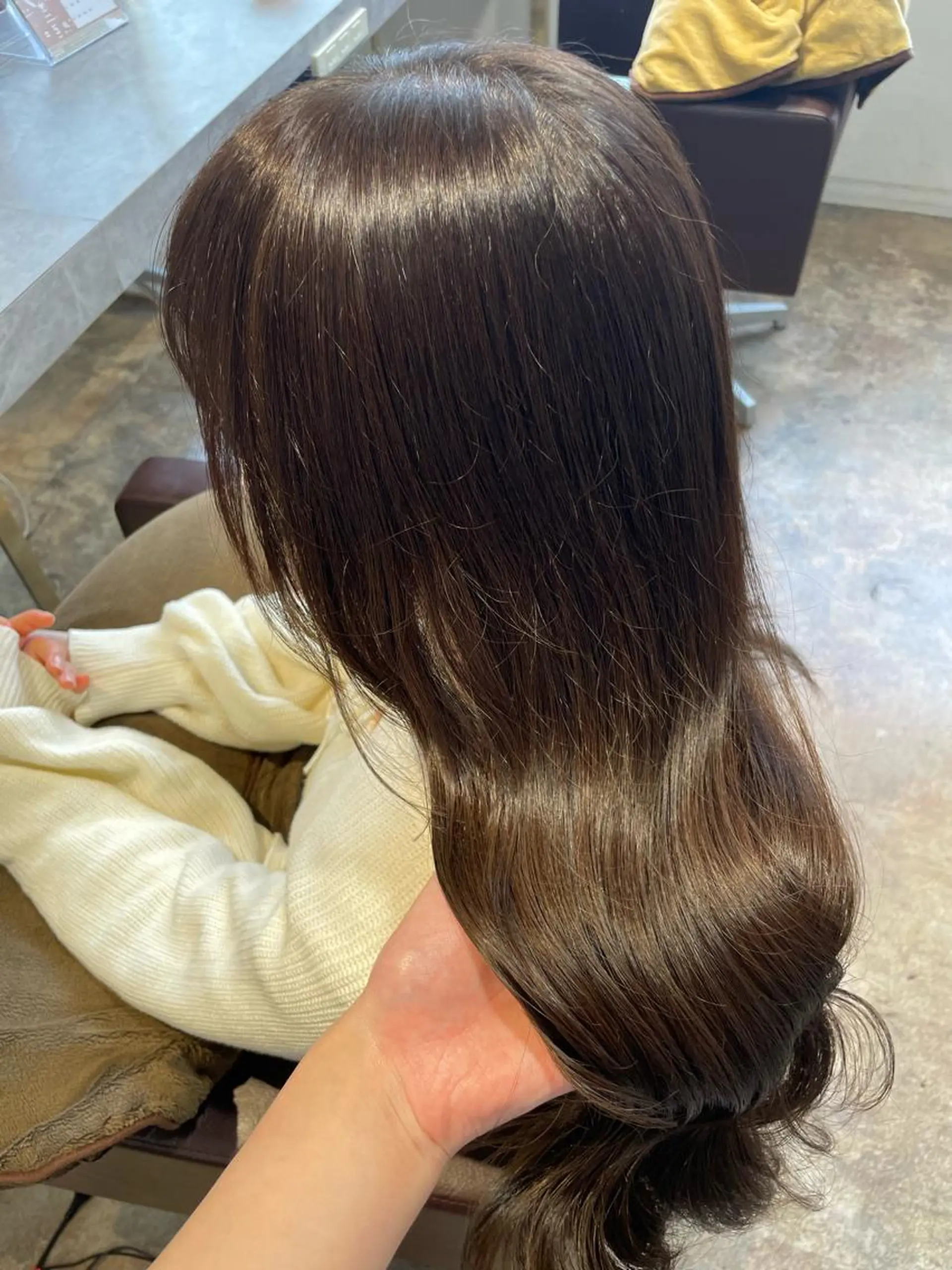 ミディアム レイヤーカット 森 愛佳のその他イメージ