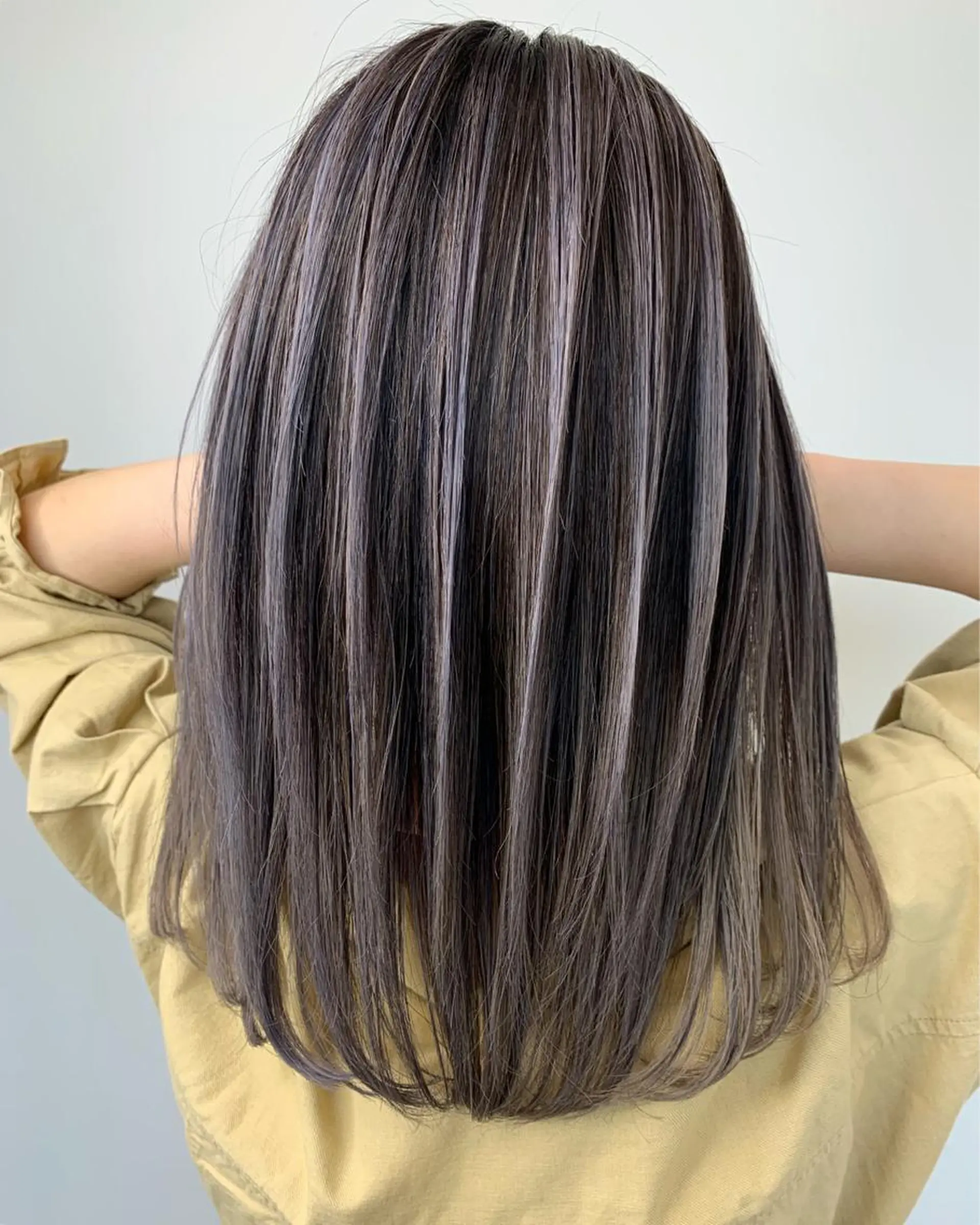 カラー バレイヤージュ 中川 来紀のヘアスタイル