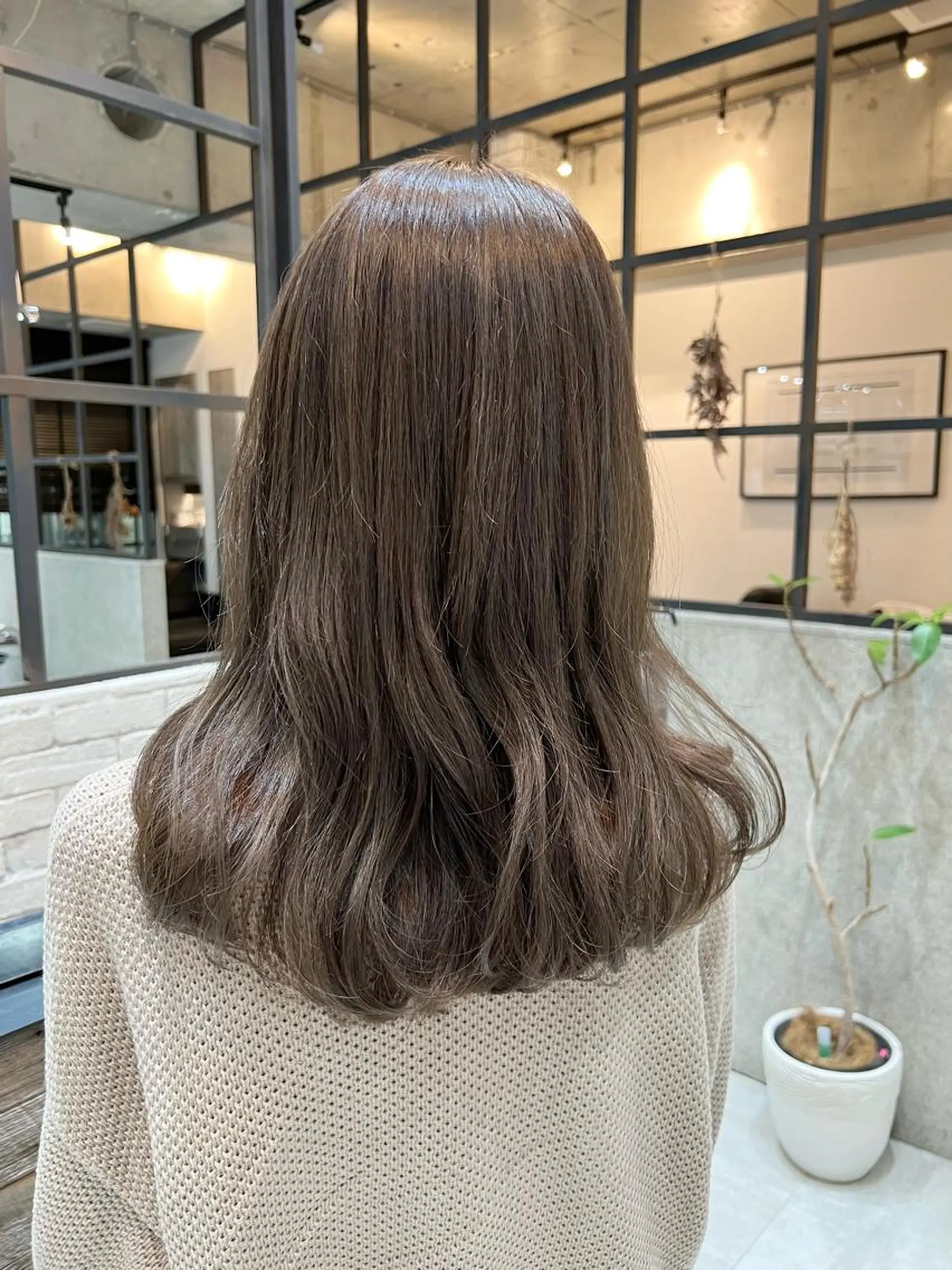 セミロング カラー ベージュカラー 透明感カラー ハイライトカラー ハイライト ヘアカラー トリートメント 🌿ニュアンス/髪質 改善🌿Fukudaのヘアスタイル