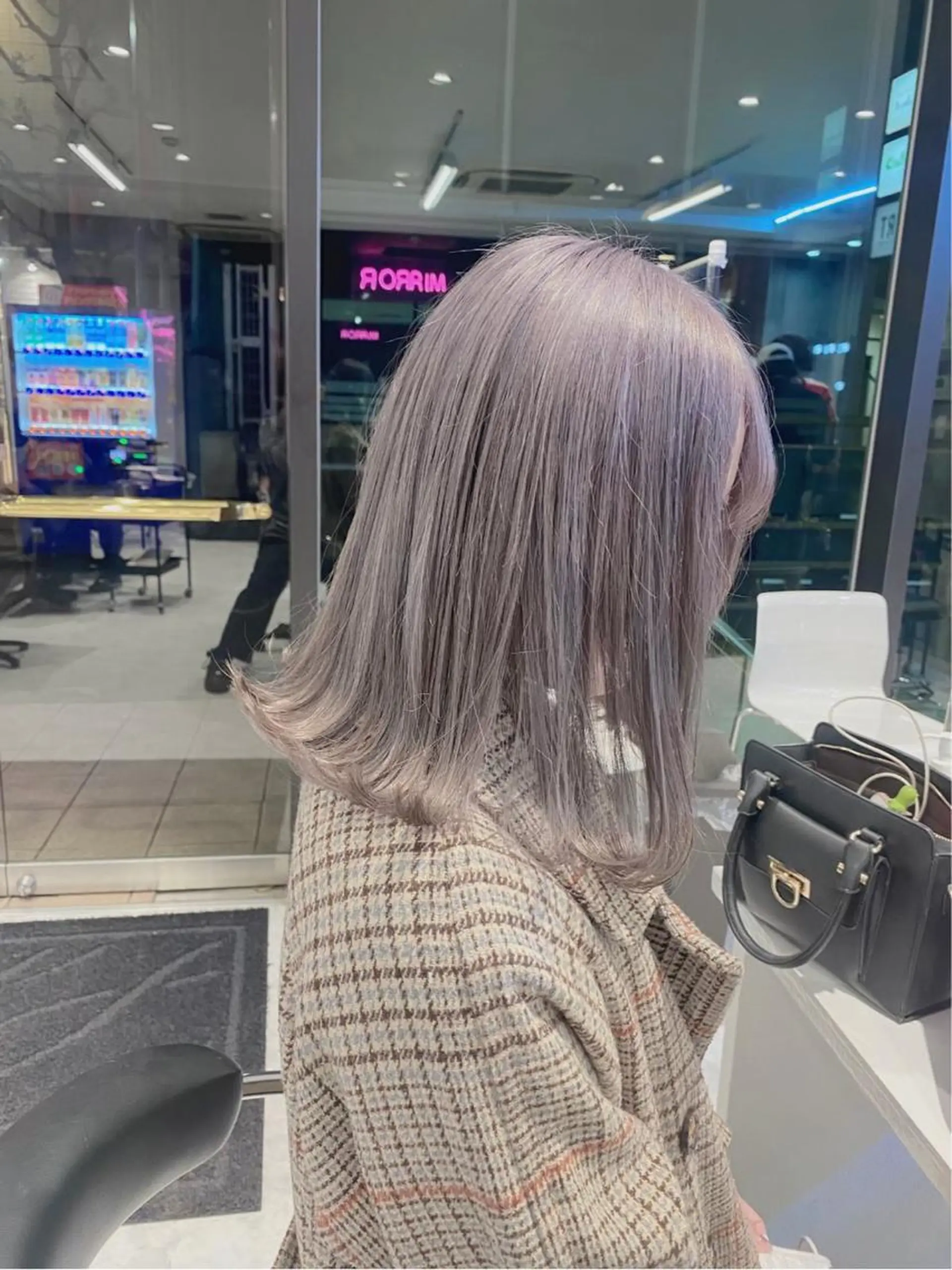 セミロング カラー ヘアカラー トリートメント ヘアセット 🩶【推しハイトーン 】yuzu🩶のヘアスタイル