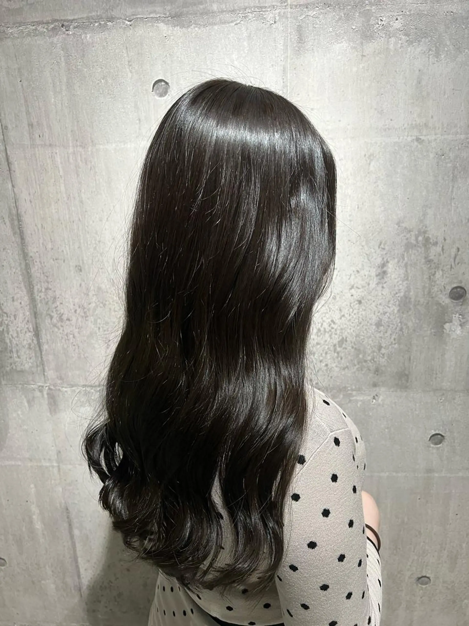 ミディアム カラー アッシュ アッシュブラウン ブラウンカラー mimiiy梅田 中崎町ハイトーンのヘアスタイル