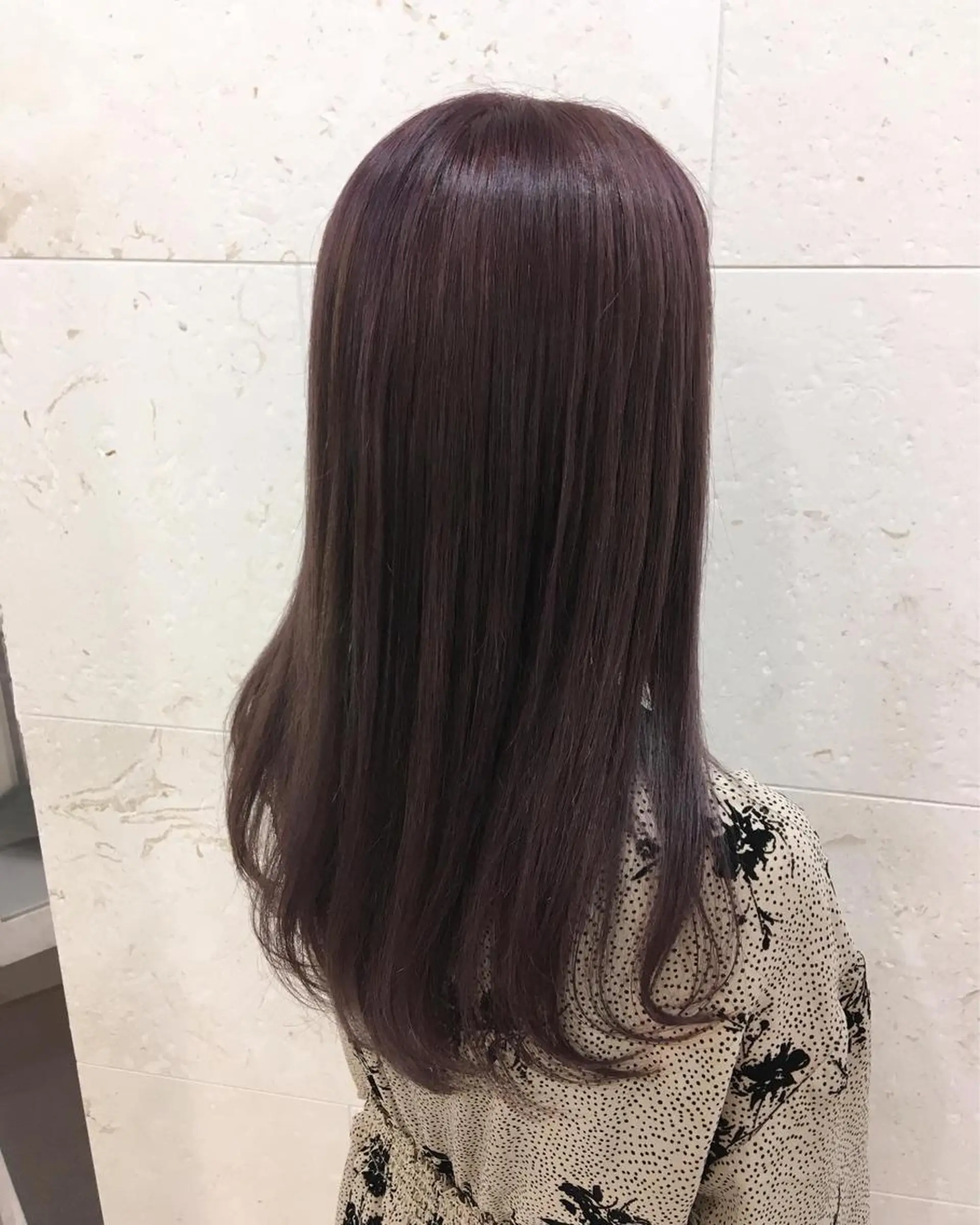 ロング カラー アディクシーカラー ブリーチ ケアブリーチ パープルカラー ロング カット ヘアカラー トリートメント 斉藤 貴也のヘアスタイル