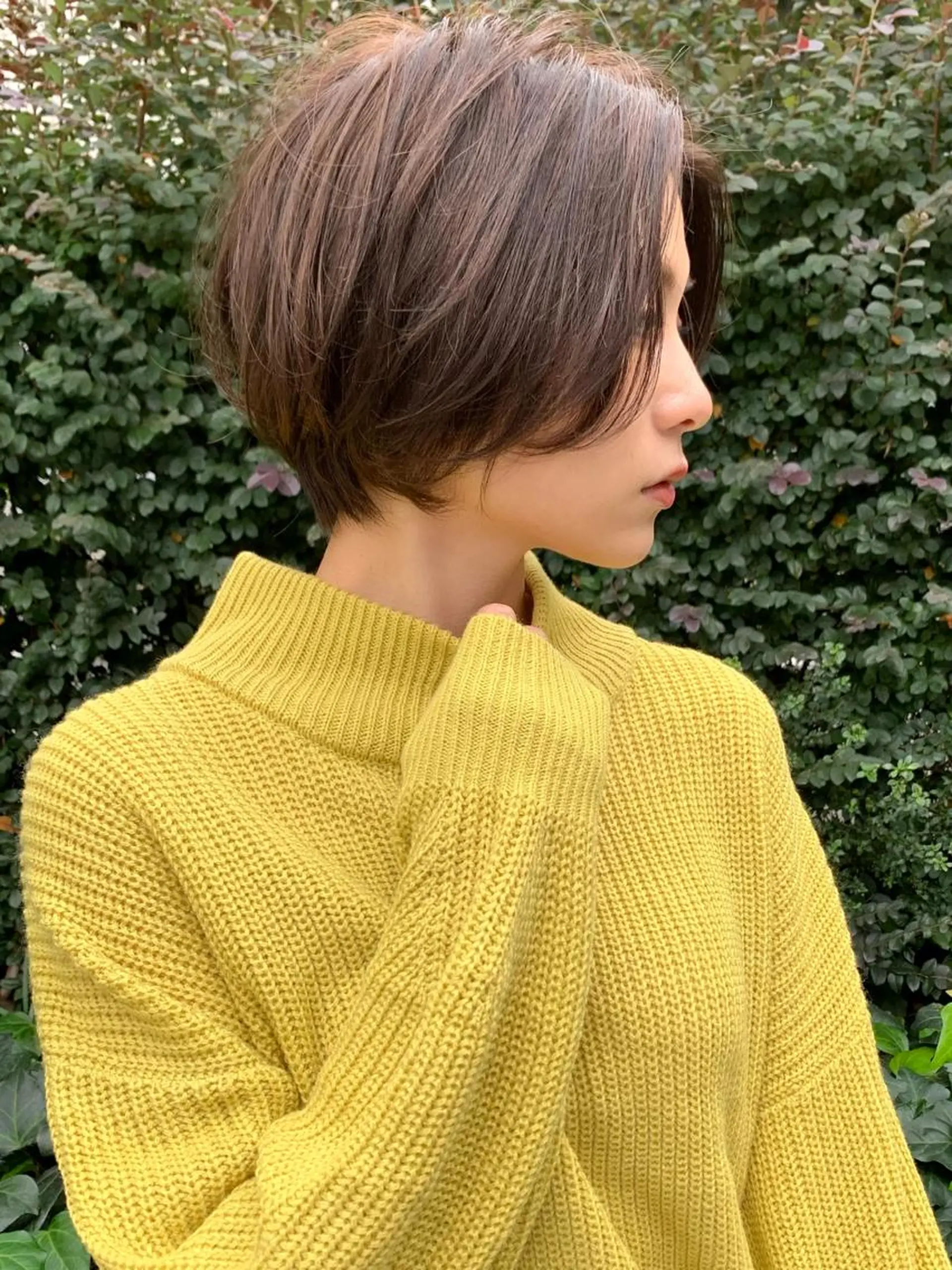 ショート カラー グラデーションカラー オリーブカラー ボブ 大西 真人🪴のヘアスタイル
