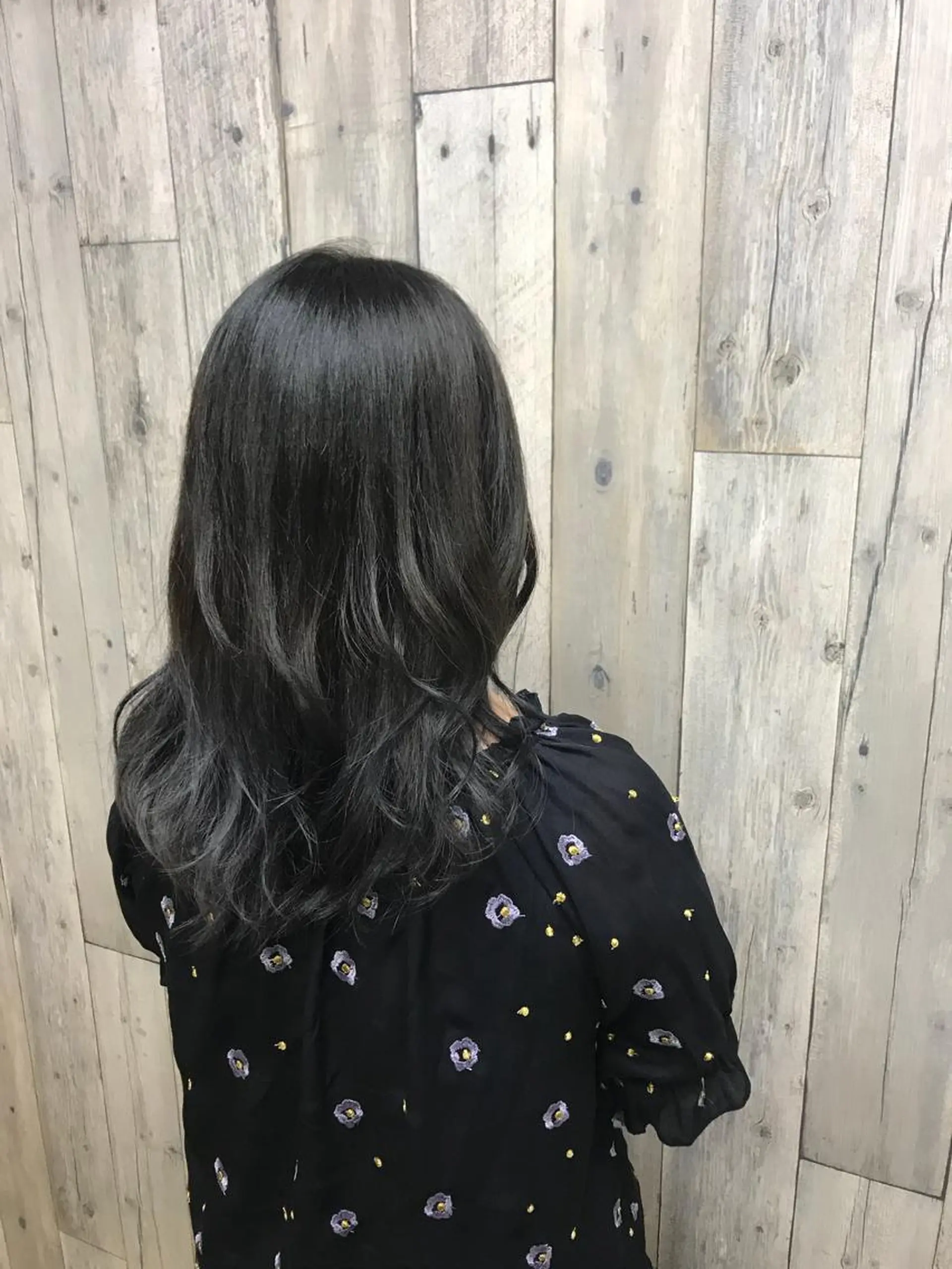 ミディアム カラー パーマ ヘアアレンジ キッズ ダークグレー ダークグレージュ グレージュ Forest. -髪質改善-のヘアスタイル