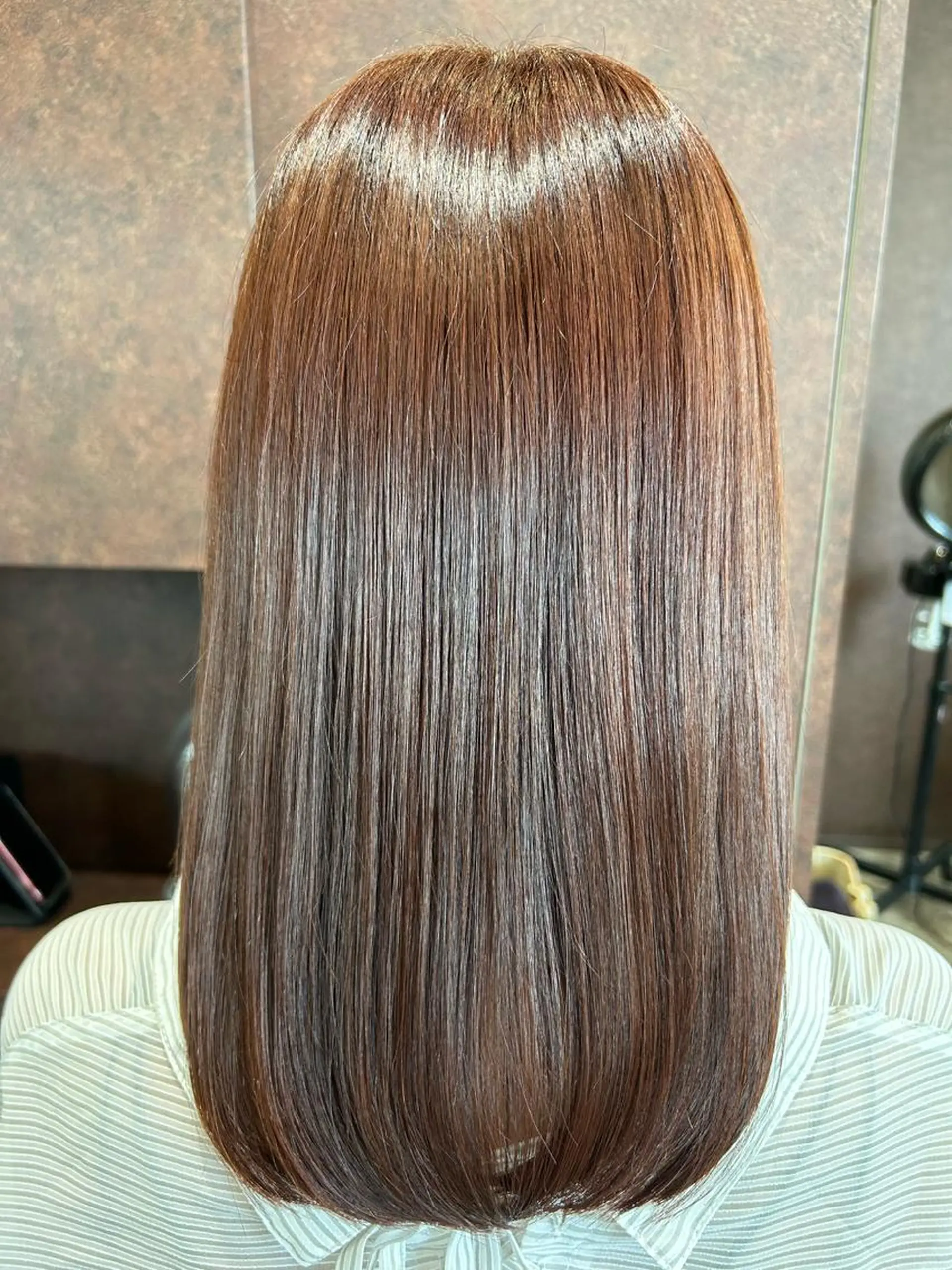 ミディアム カラー 髪質改善✨美髪矯正✨ KAREN🍓のヘアスタイル