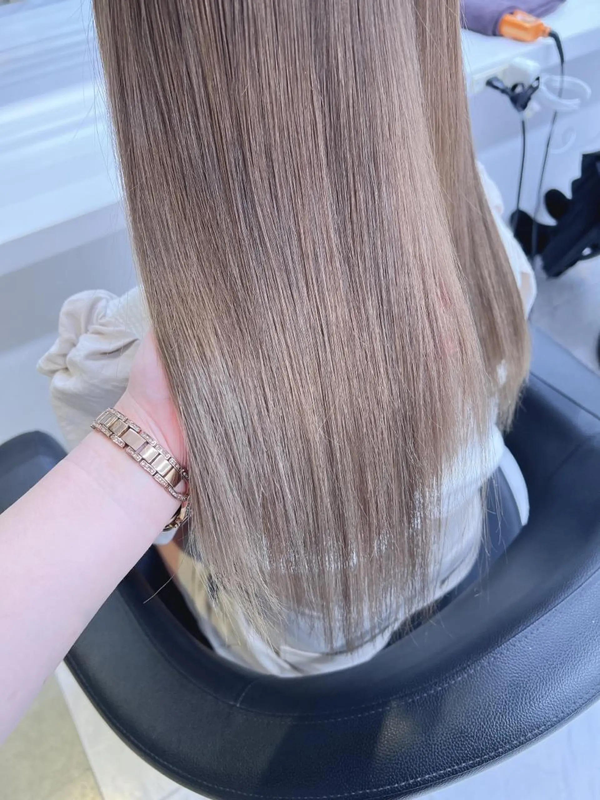 ロング 💖札幌カラー 指名No.1💖玲奈のヘアスタイル