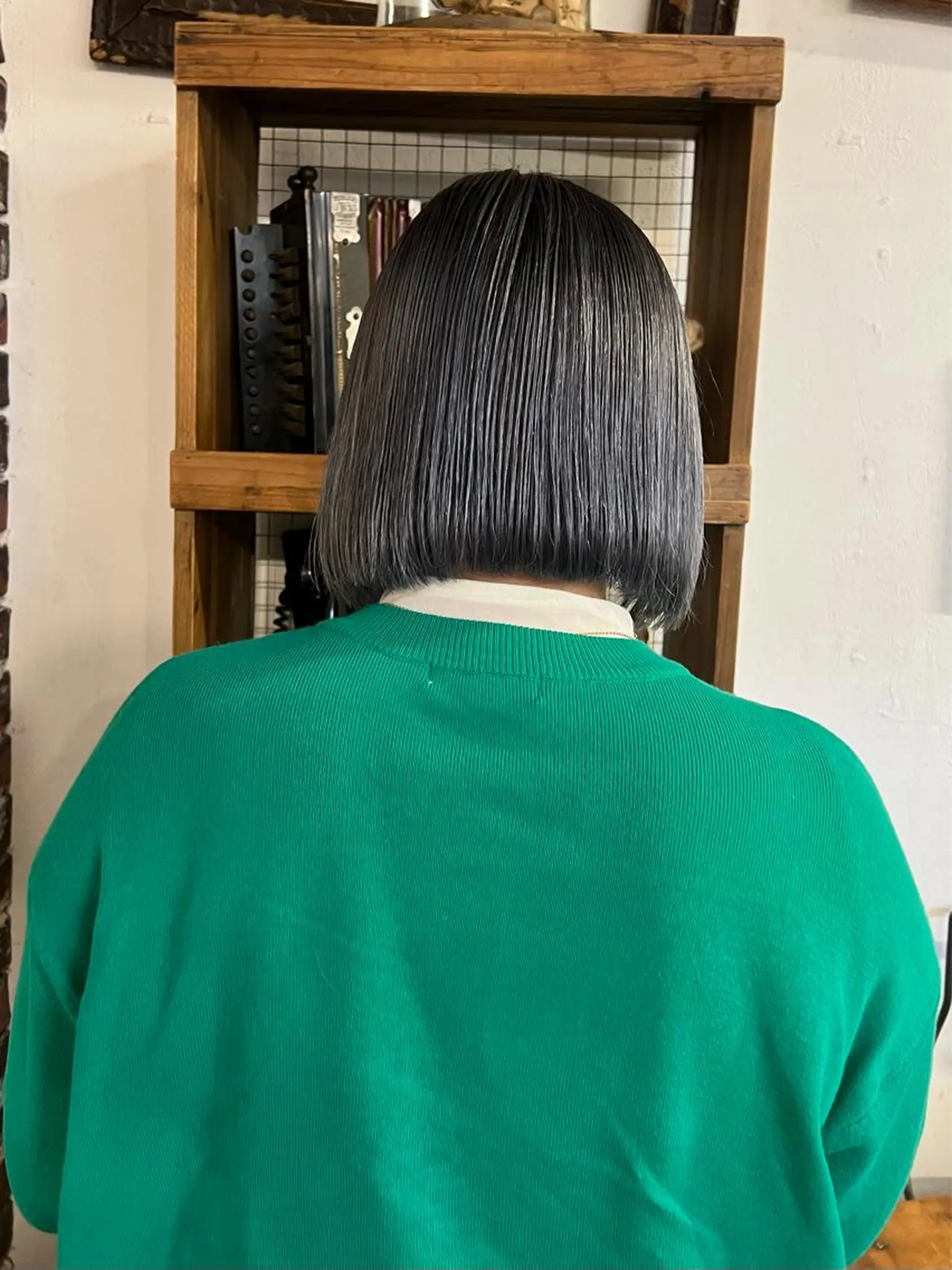 カラー シルバー joh/メンズ/ ブリーチ/矢場町のヘアスタイル