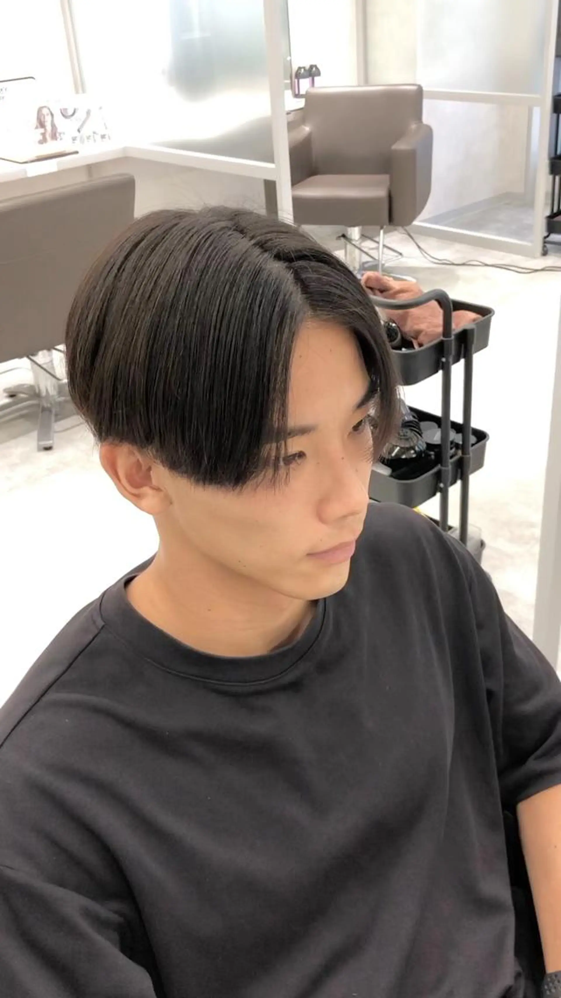 ショート カラー パーマ 関西センターパート メンズモデル募集のヘアスタイル