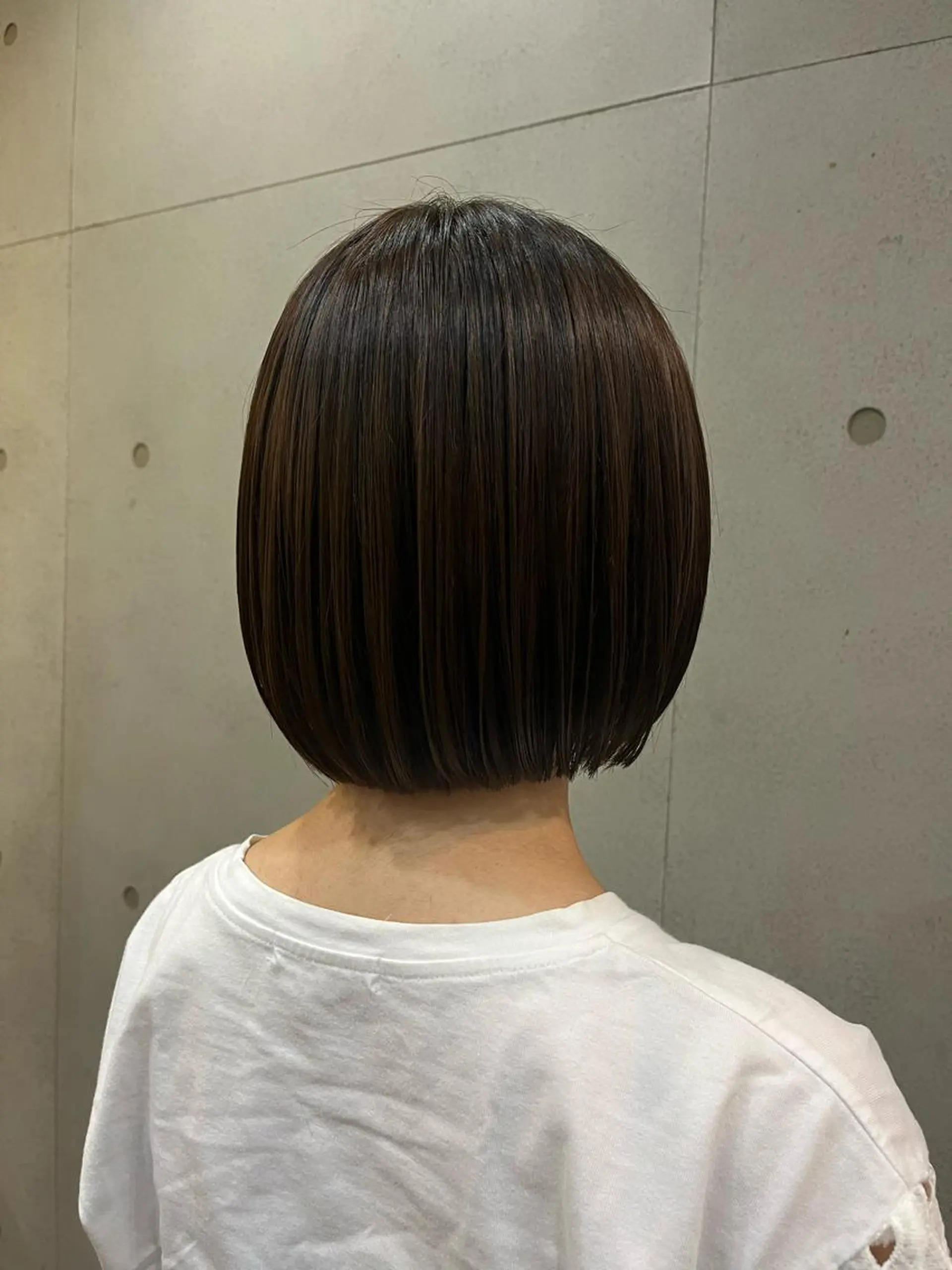 ショート 切りっぱなしボブ ボブ おせ ちさとのヘアスタイル