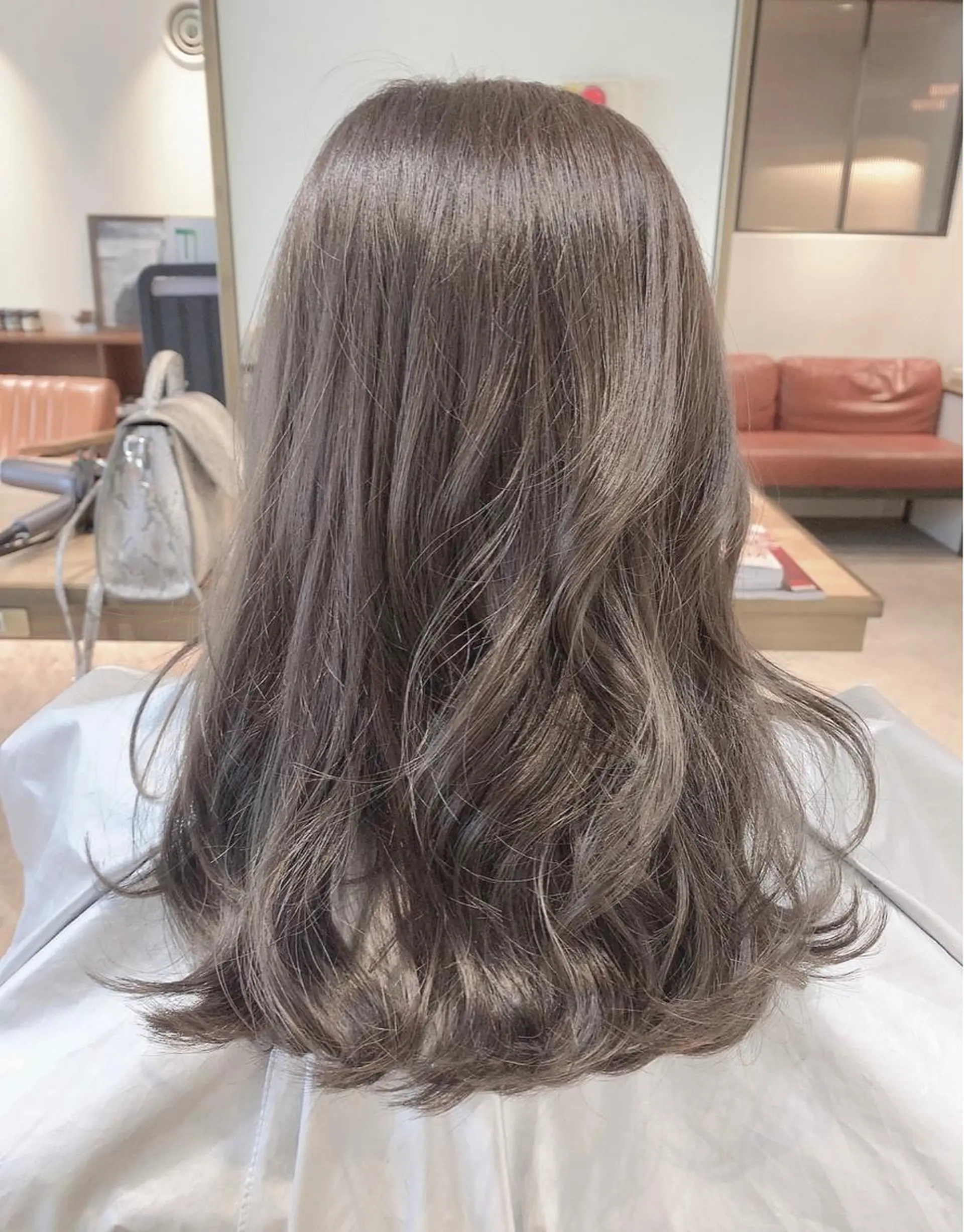 ミディアム カット ヘアカラー トリートメント ヘアセット 坂本 なつきのヘアスタイル