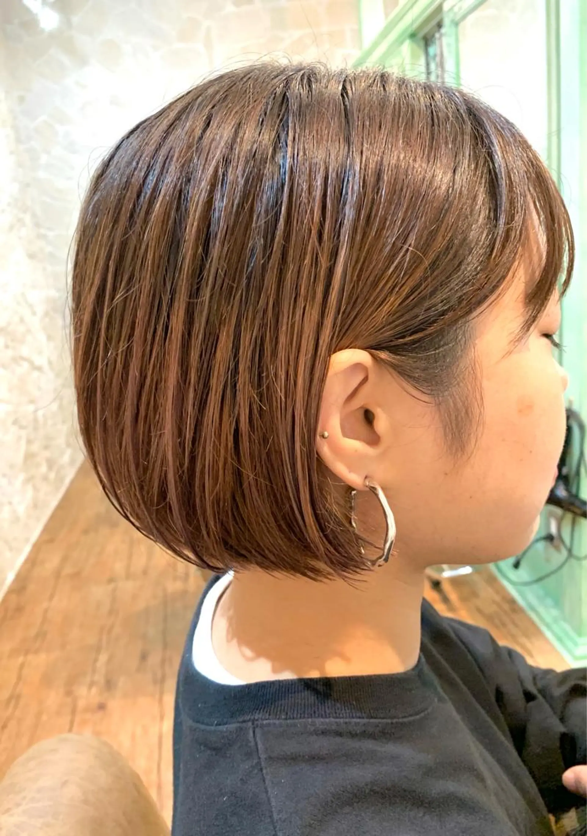 ショート カラー 切りっぱなしボブ ショートボブ ハンサムショート ベリーショート ボブ Spiel所属・Spiel KOMOのヘアスタイル