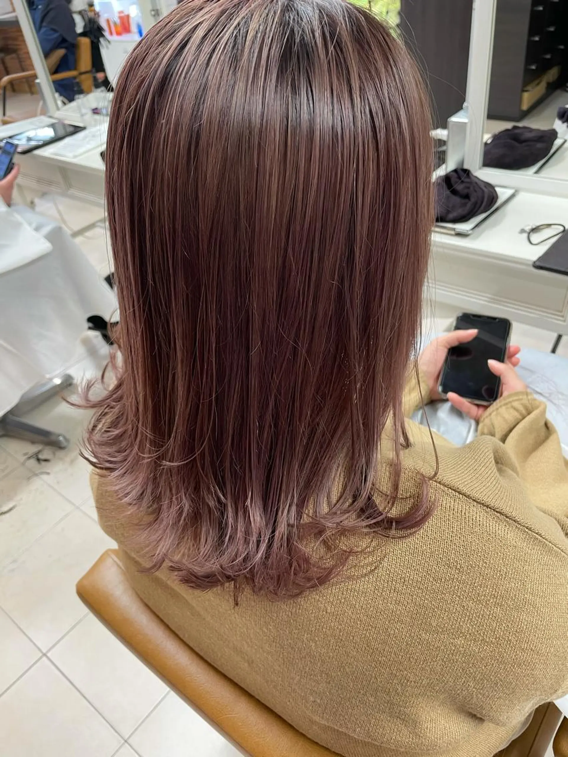 カラー ヘアカラー トリートメント ○HITOMI ○のヘアスタイル