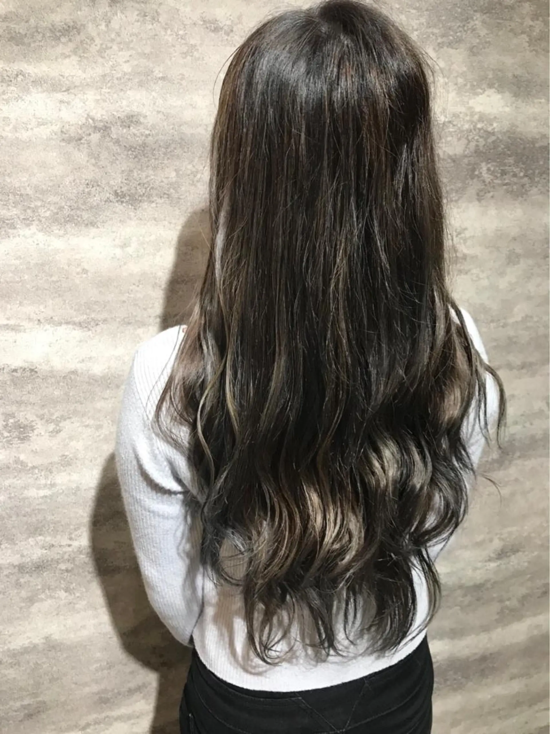 ロング カラー シルバー 🫟Blanco🫟 Color&Careのヘアスタイル