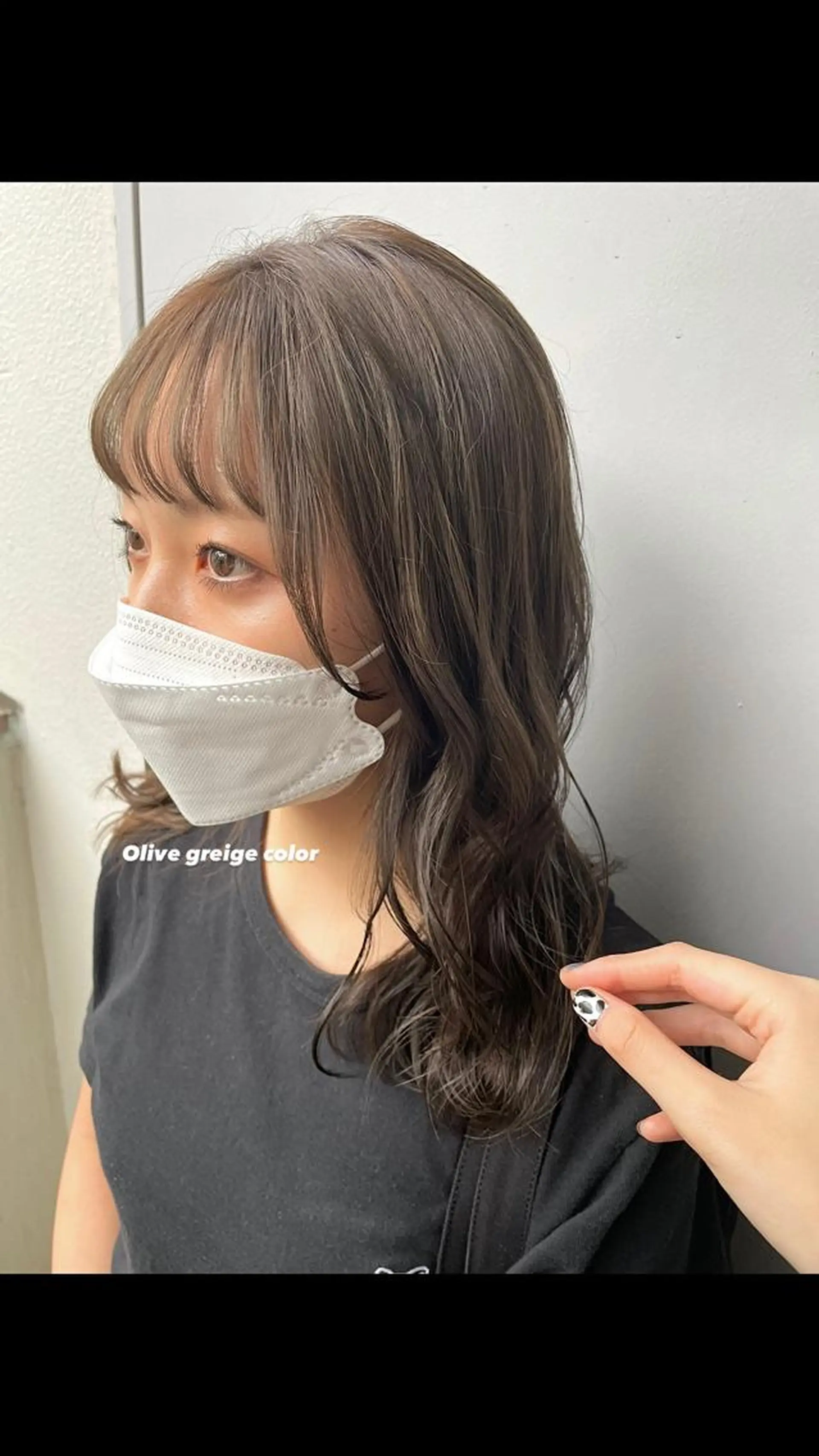 セミロング カラー パーマ ヘアアレンジ メンズ キッズ ネイル マツエク・マツパ アイブロウ 透明感カラー・レイヤ ー🎀amika🎀のヘアスタイル