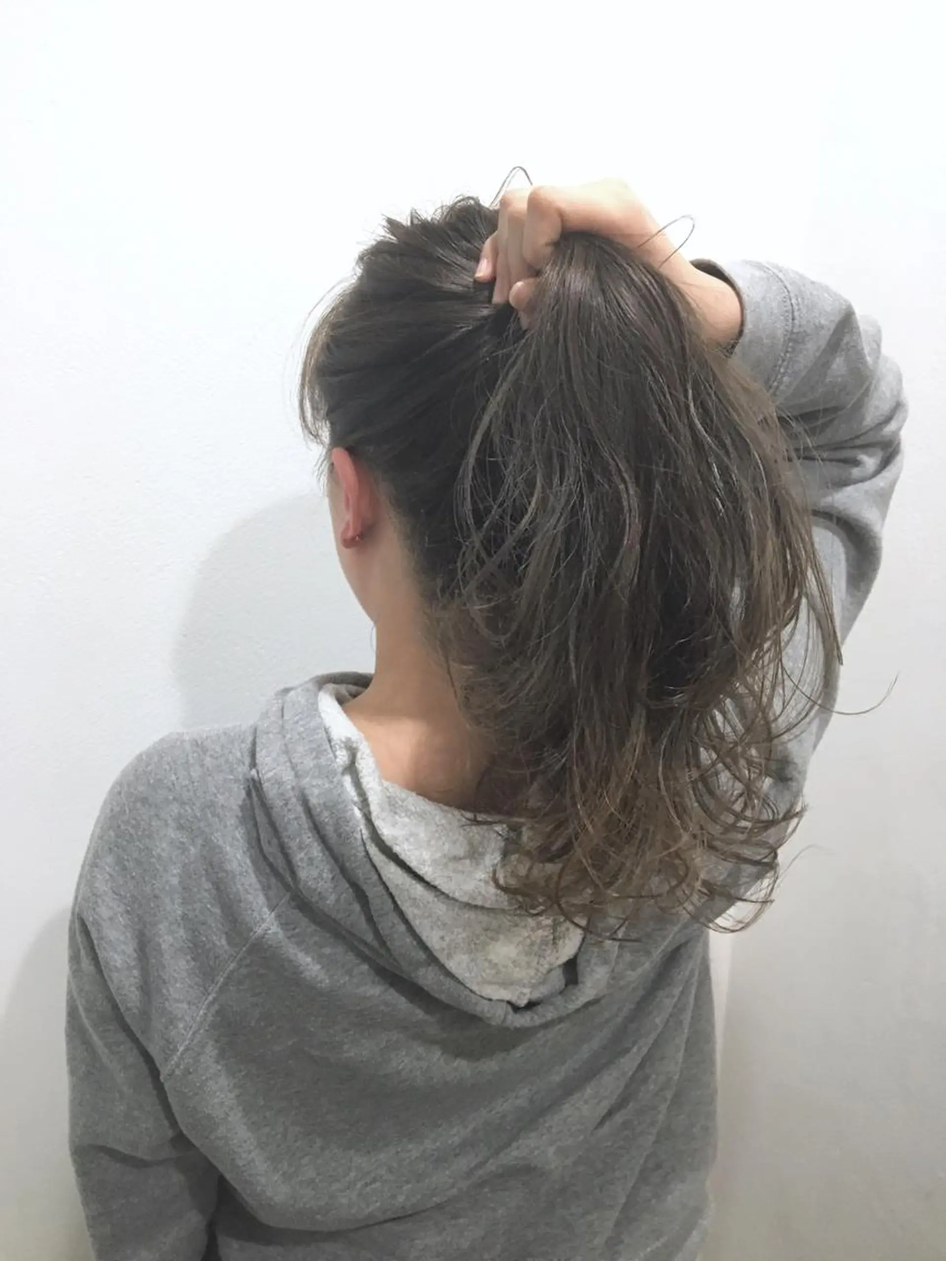 ロング カラー パーマ ヘアアレンジ メンズ マツエク・マツパ グレージュ ラベンダーカラー ラベンダーグレージュ ラベンダーグレー 境 健助のヘアスタイル