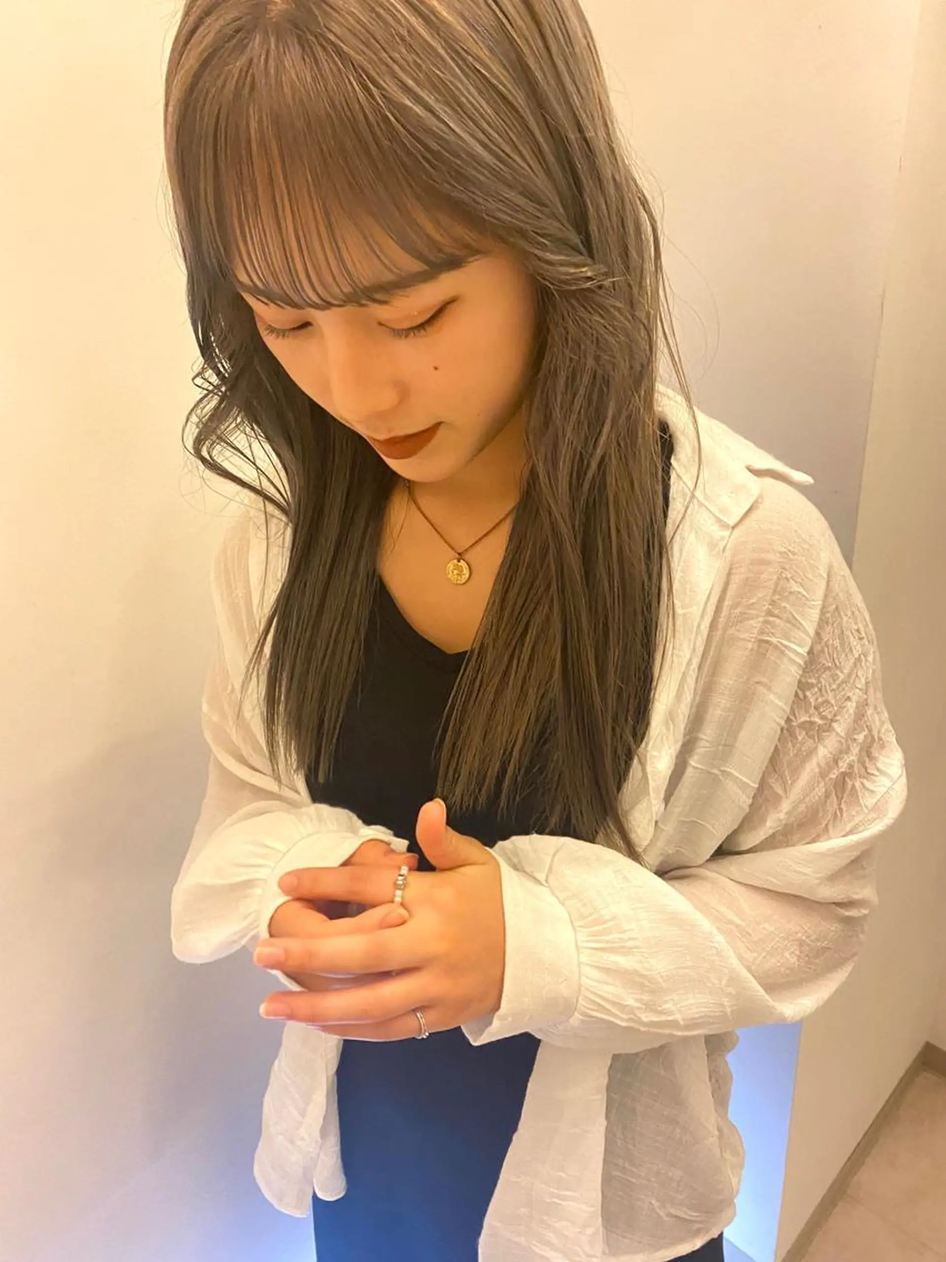 ロング カラー ヘアアレンジ buy your own flowers:kava所属・yoda karenのヘアスタイル