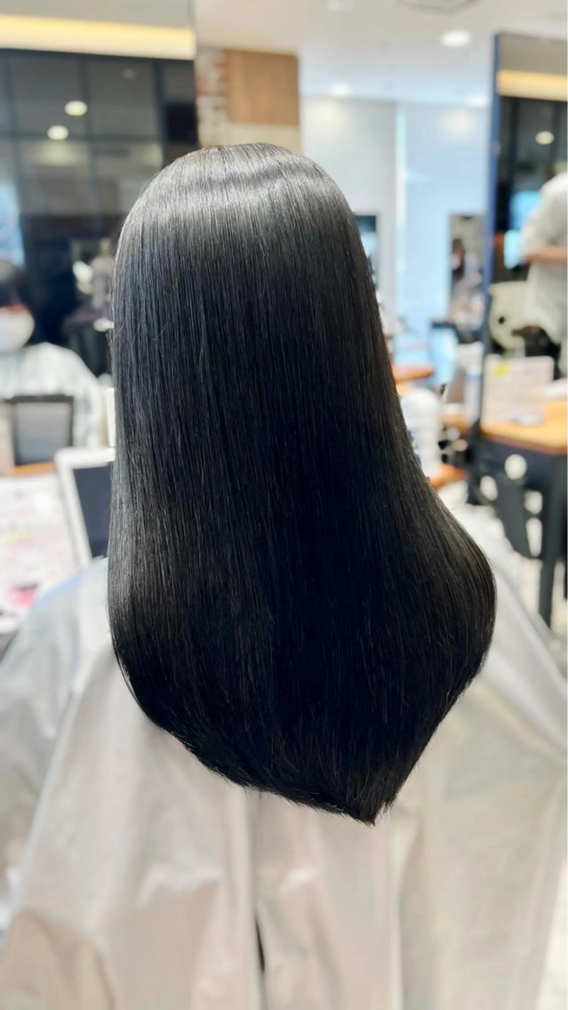 ロング カラー パーマ イルミナカラー 髪質改善 韓国風ヘア 縮毛矯正 トリートメント 美髪ヘッドスパ🫧 西山紗奈江💆‍♀️のヘアスタイル