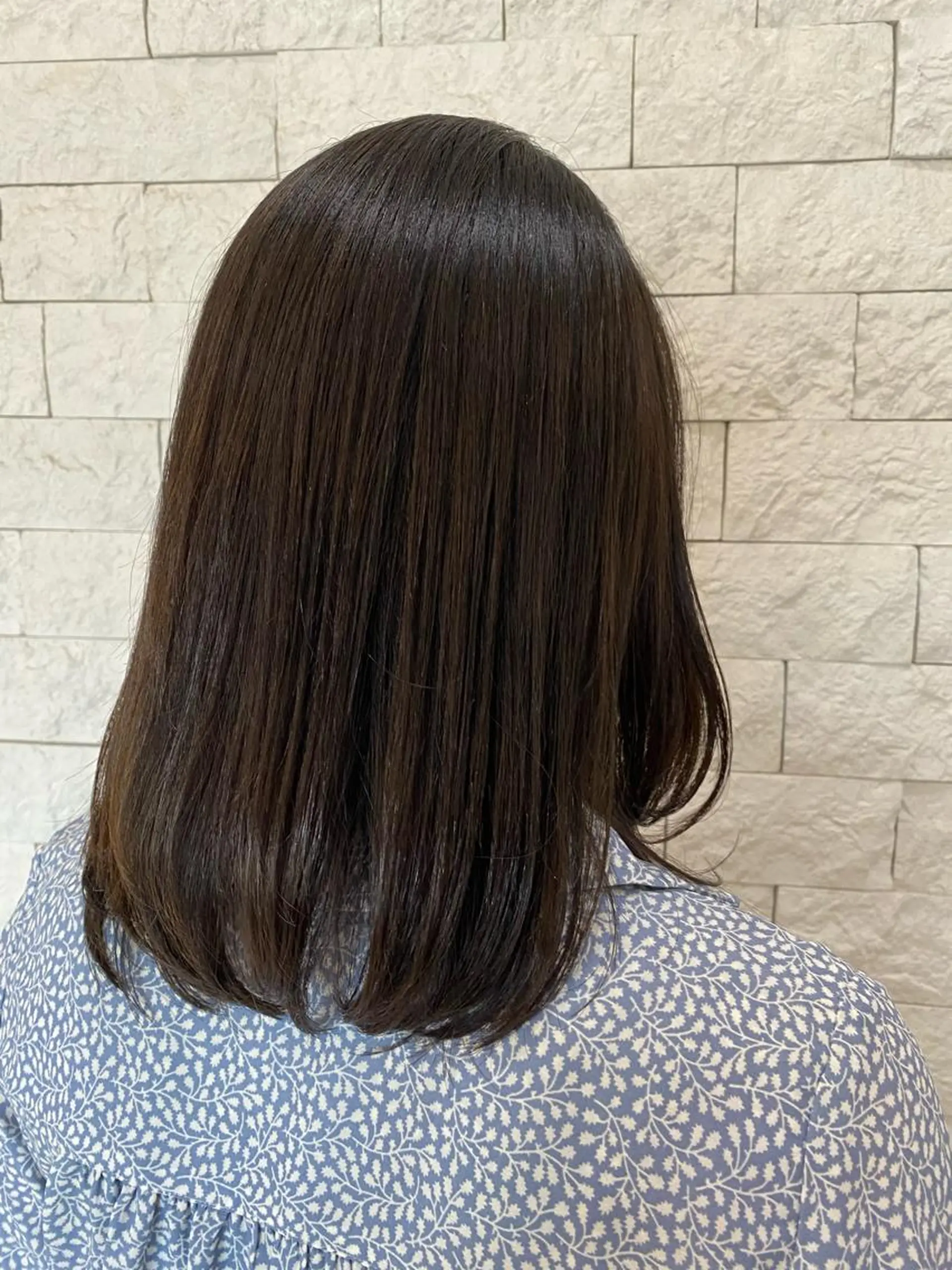 ミディアム カラー とびまつ /ショート/脱白髪染のヘアスタイル