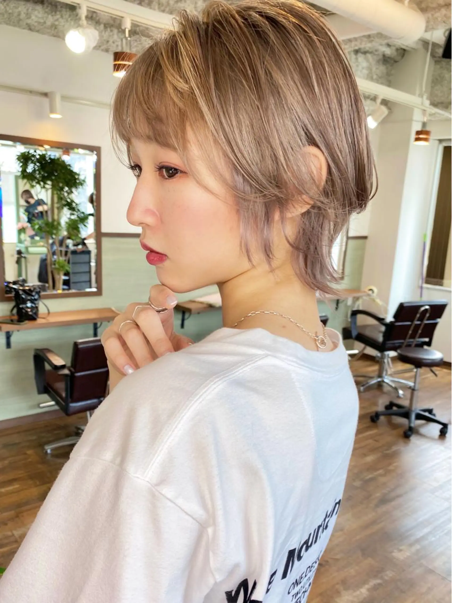 ショート カラー Re:ta Hair 飯田淳平のヘアスタイル
