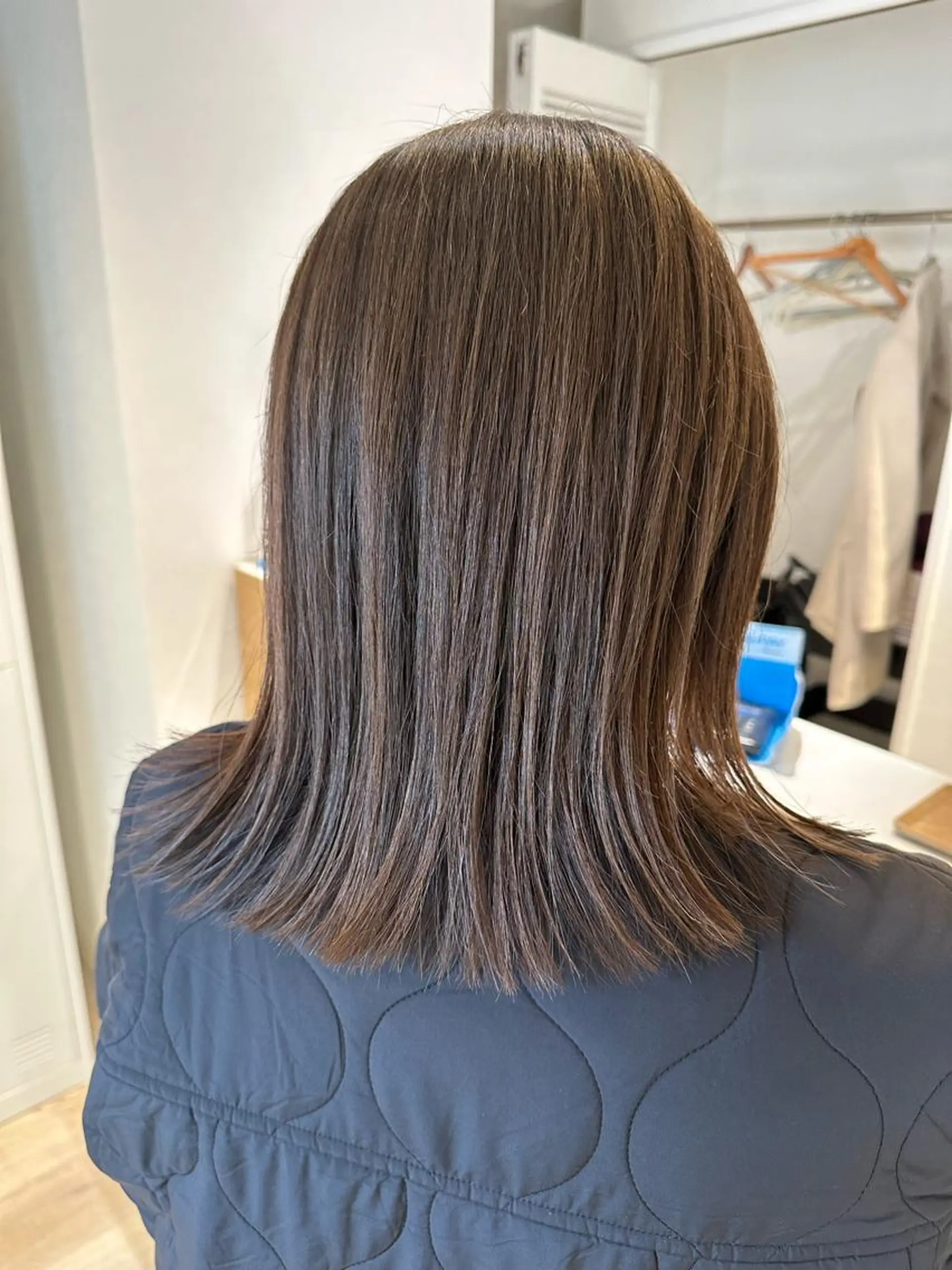 ミディアム カット Annie 吉田 裕美のヘアスタイル