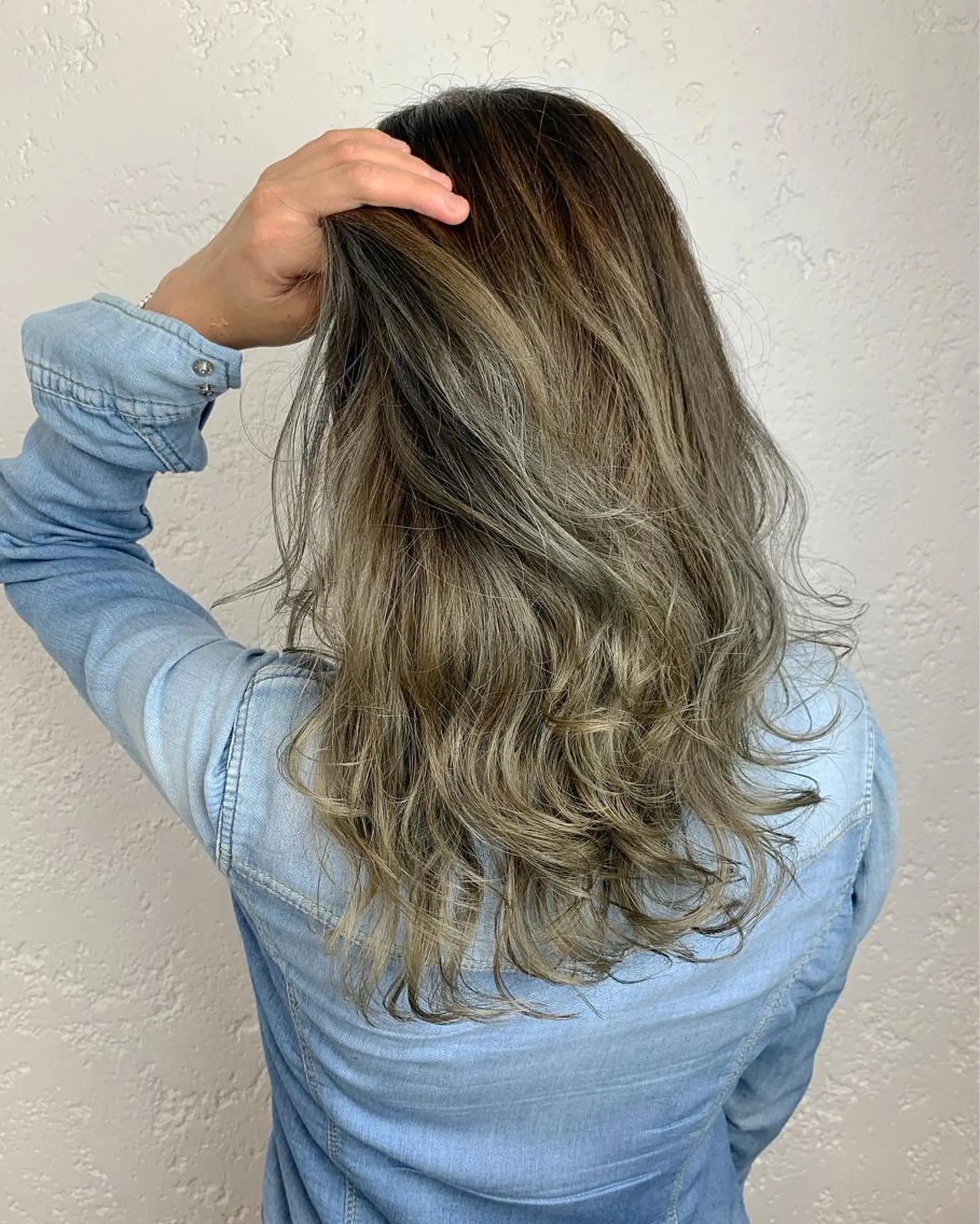 セミロング boutique misakiのヘアスタイル