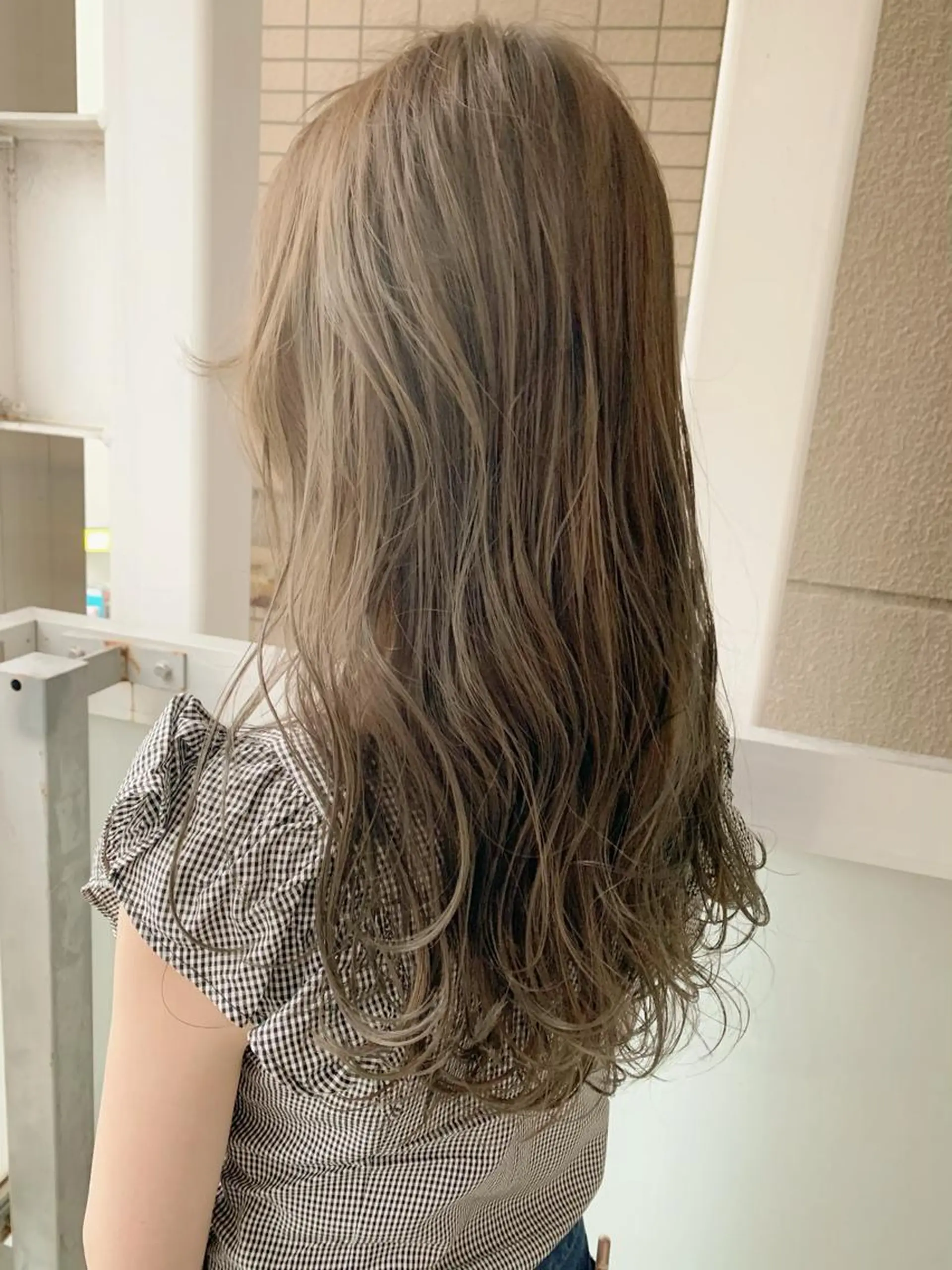 ロング カラー 古田 昂也のヘアスタイル
