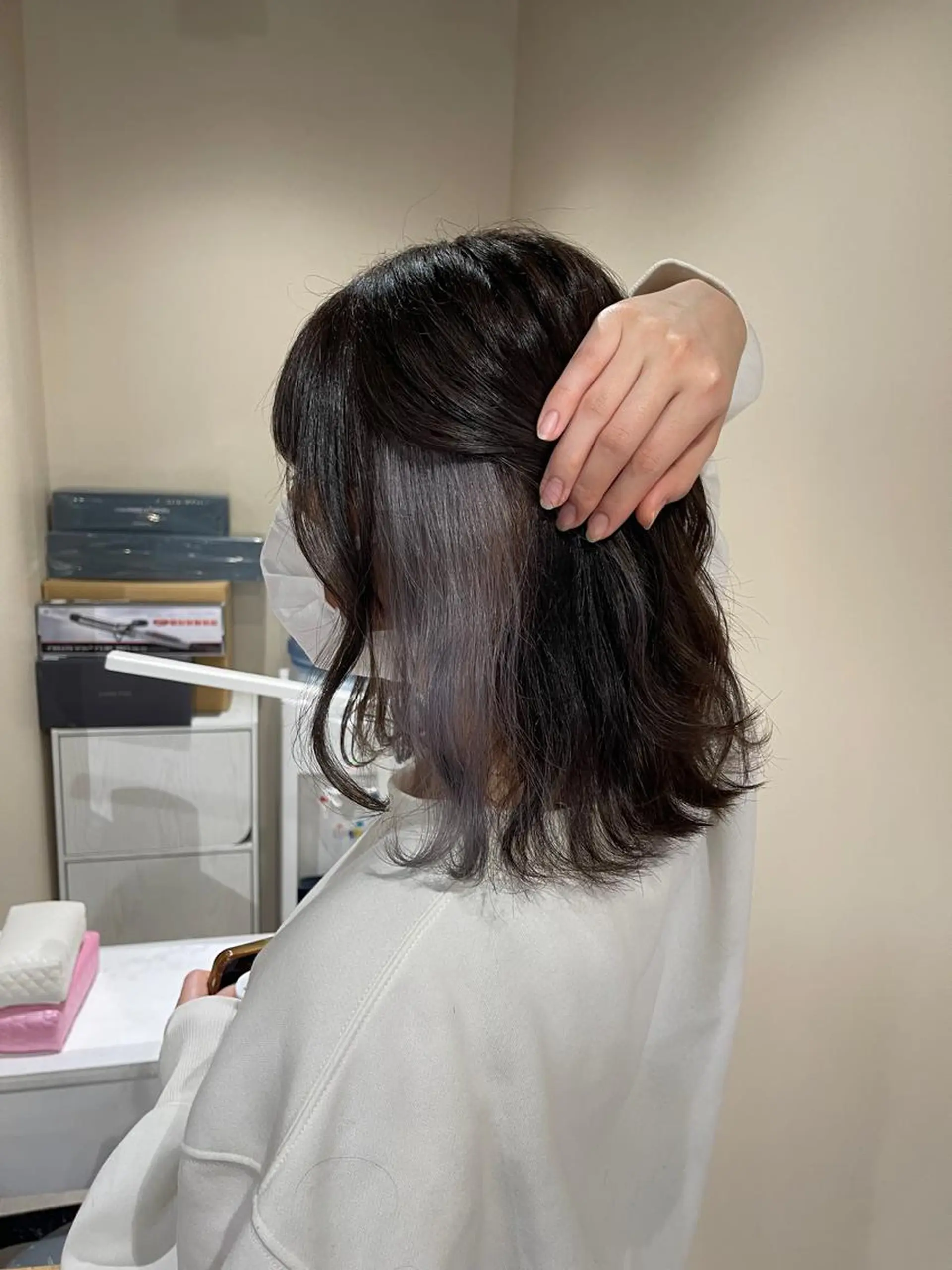 ミディアム カラー シールエクステ ブリーチ ケアブリーチ デザインカラー ハイトーンカラー ヘアカラー エクステ 渋谷🤍ブリーチの神 🤍Yudaiのヘアスタイル