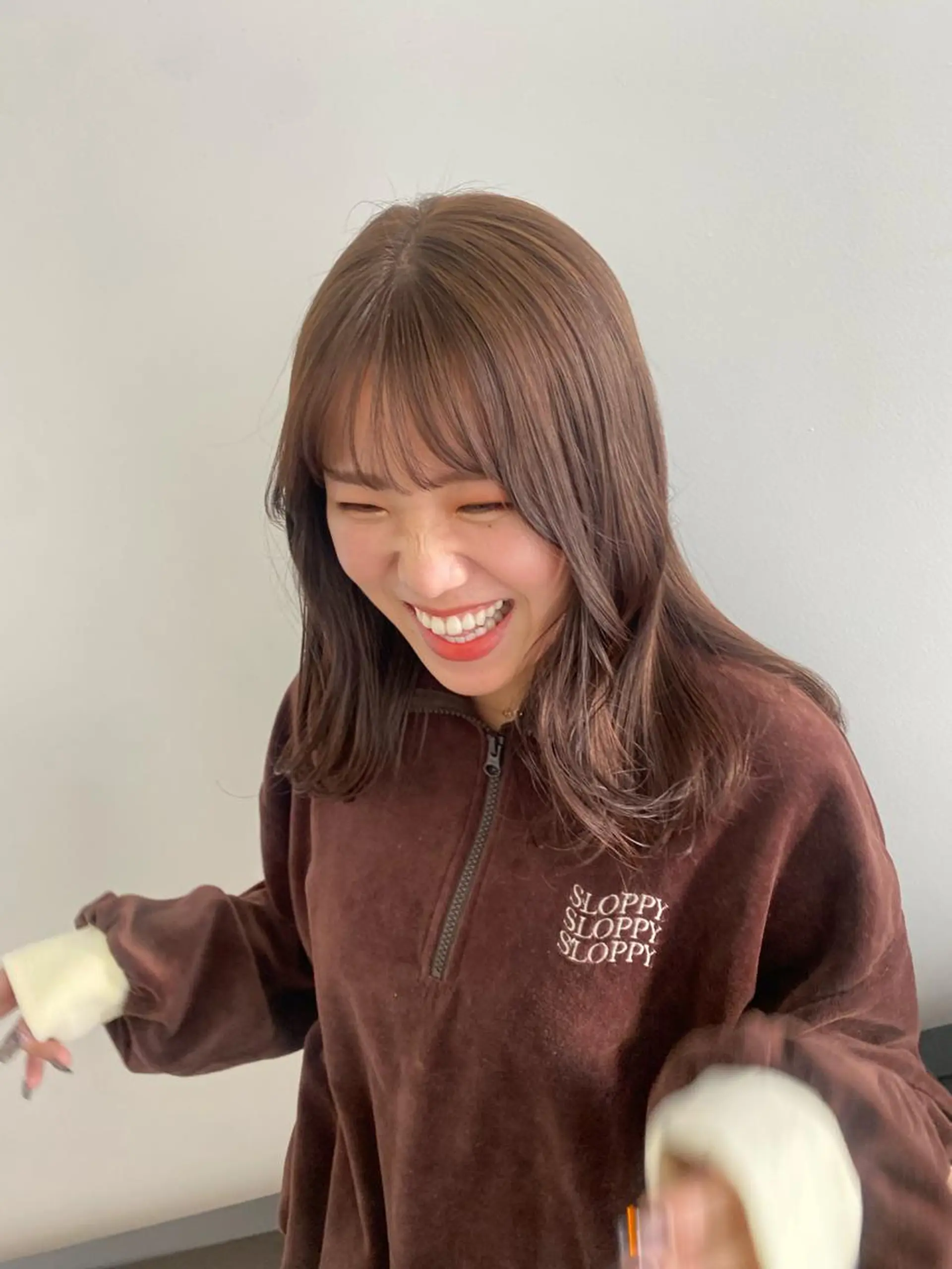 セミロング カラー ブラウンカラー チョコレートブラウン 顔周りカット/透明感 カラー✂️MEIのヘアスタイル