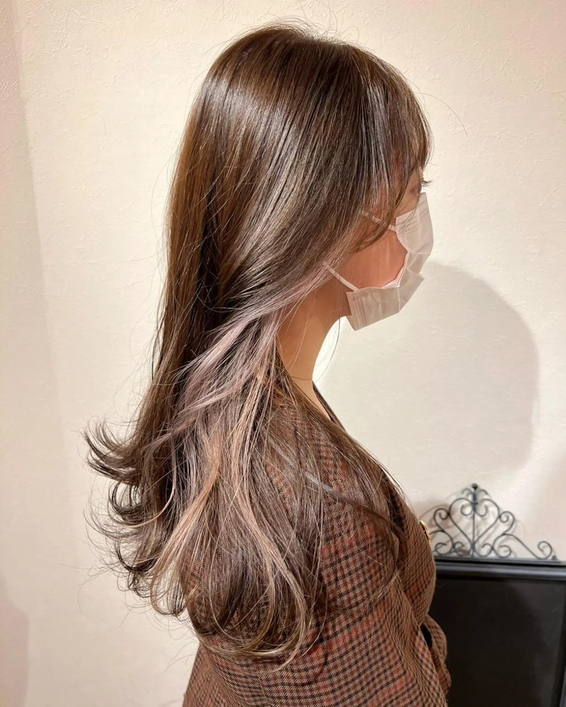 セミロング カラー ヘアアレンジ パーマ アディクシーカラー アッシュ バレイヤージュ ベージュカラー ブリーチ newi grande 横浜店のヘアスタイル