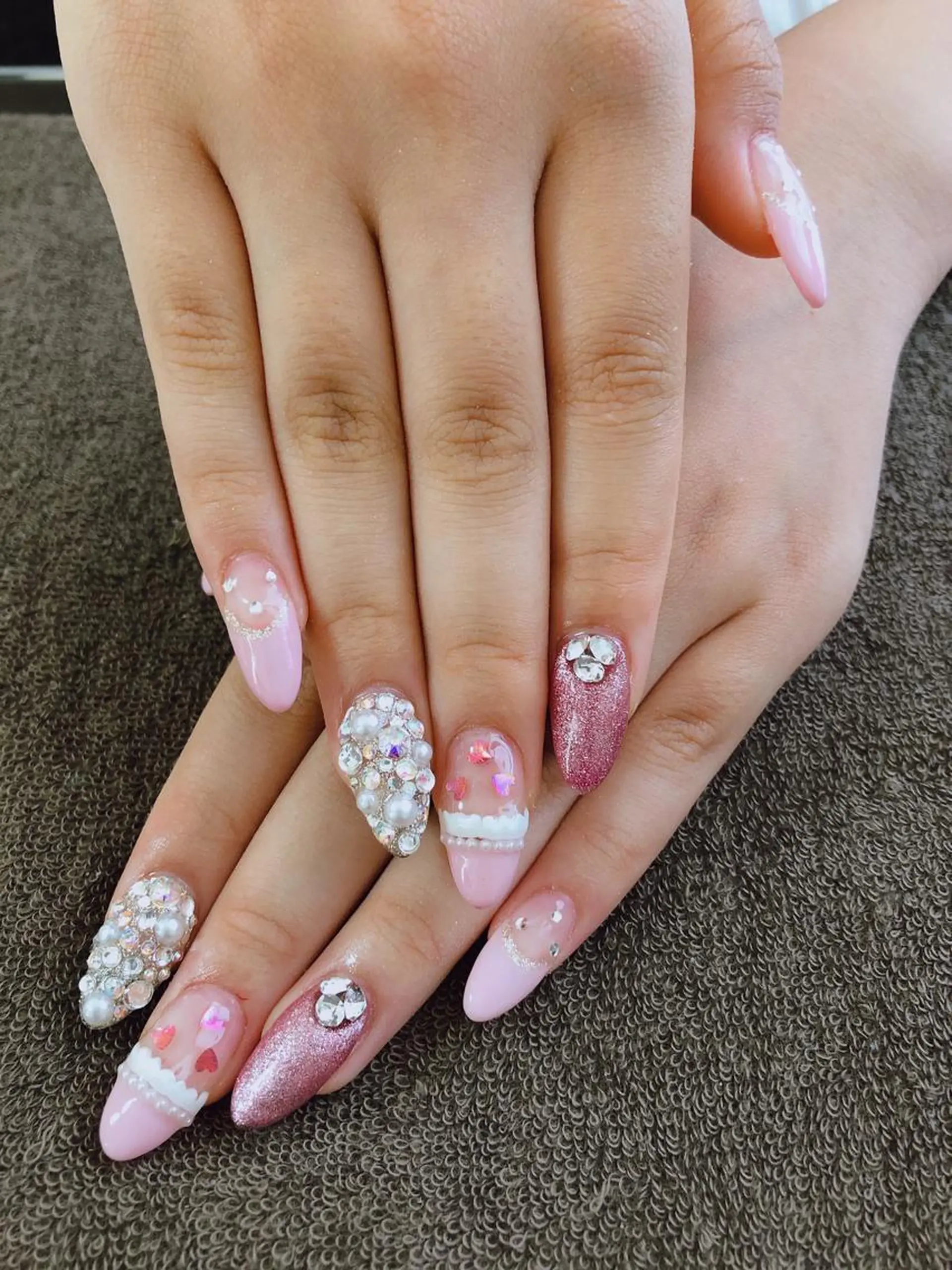 ネイル ストーンネイル ハンドネイル Masuko Yasukaのネイルデザイン