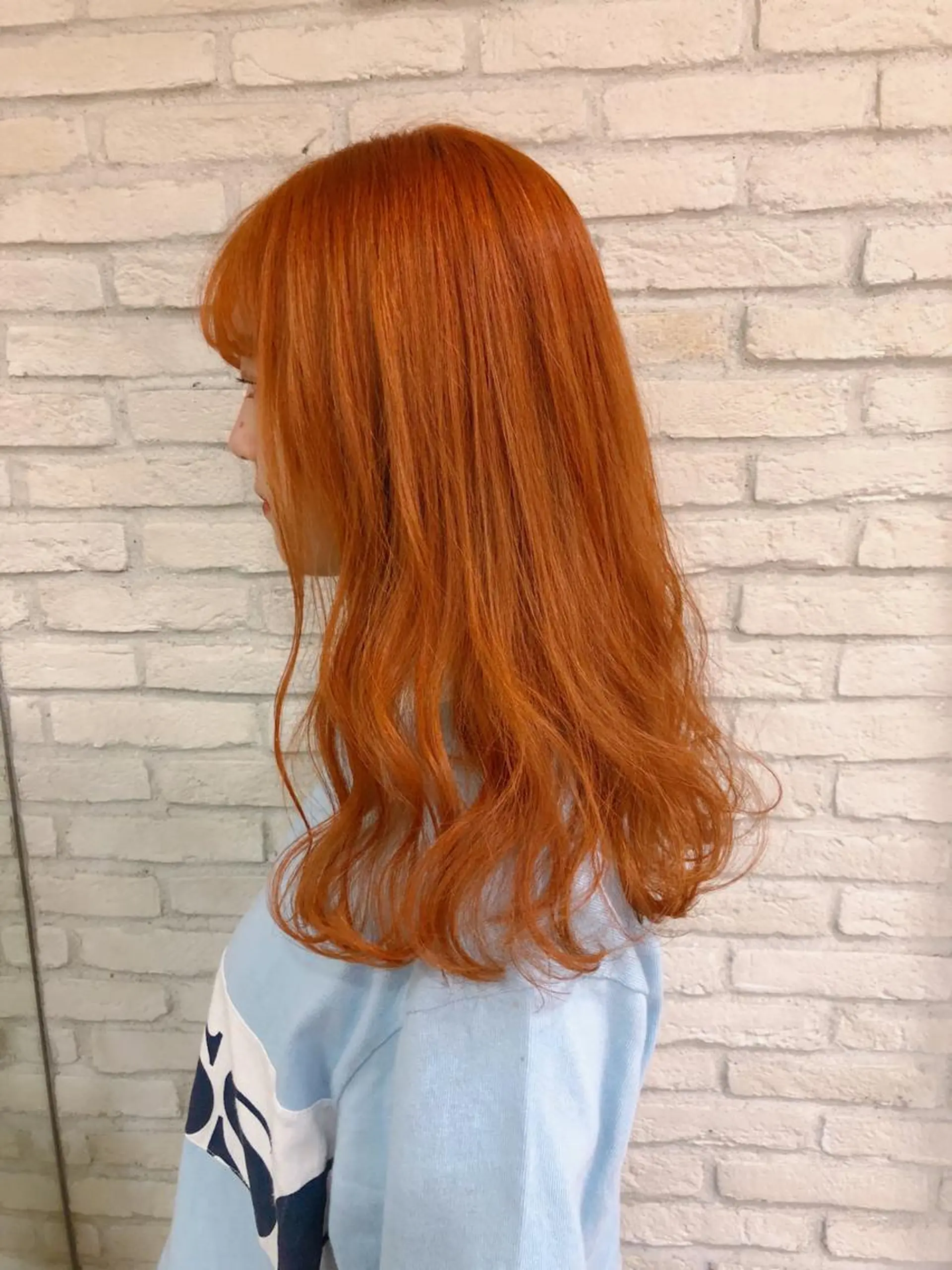 ロング カラー オレンジ HAUS 片山みほのヘアスタイル