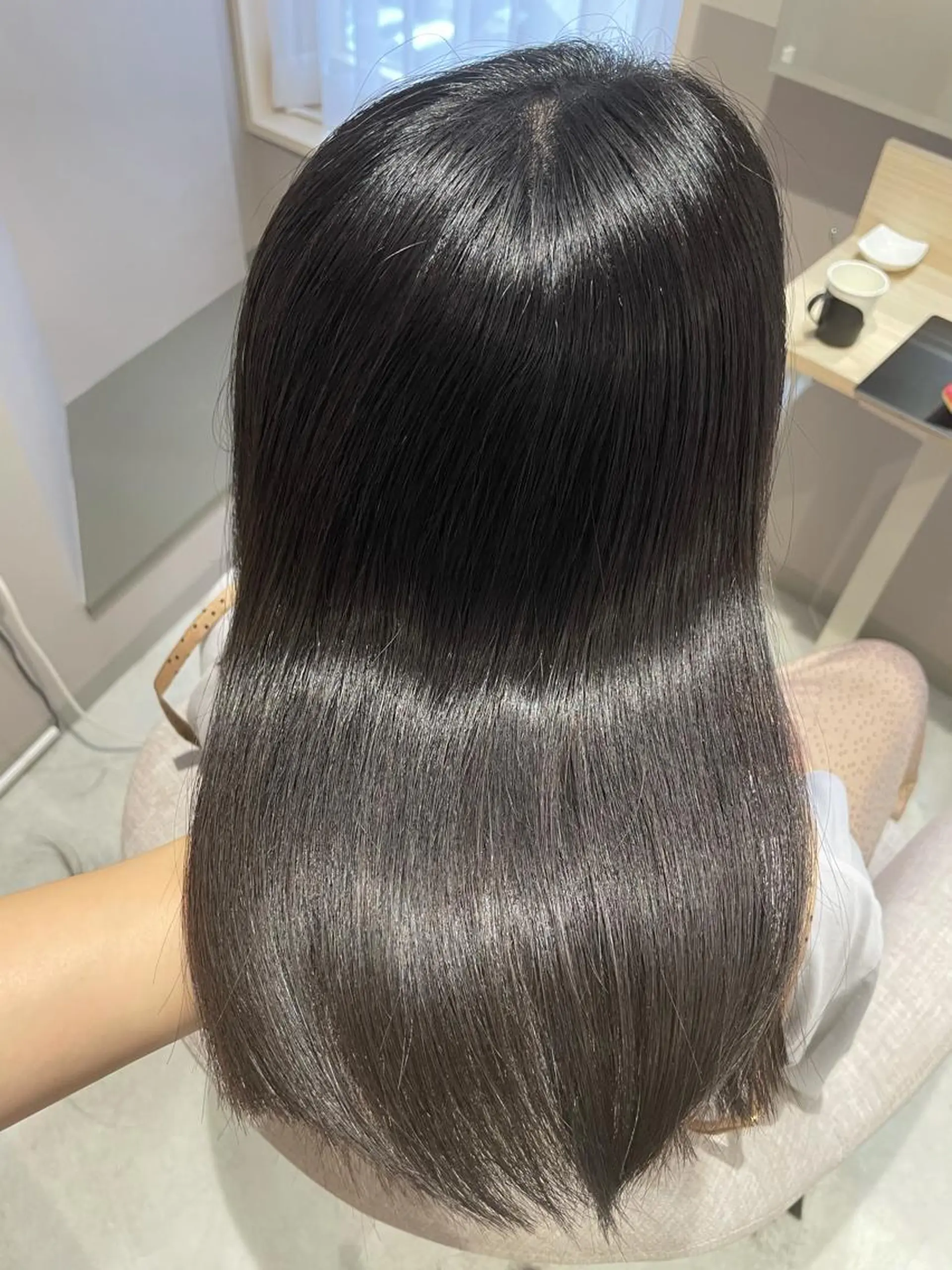 ミディアム 髪質改善お任せ ください♪ひとみのヘアスタイル