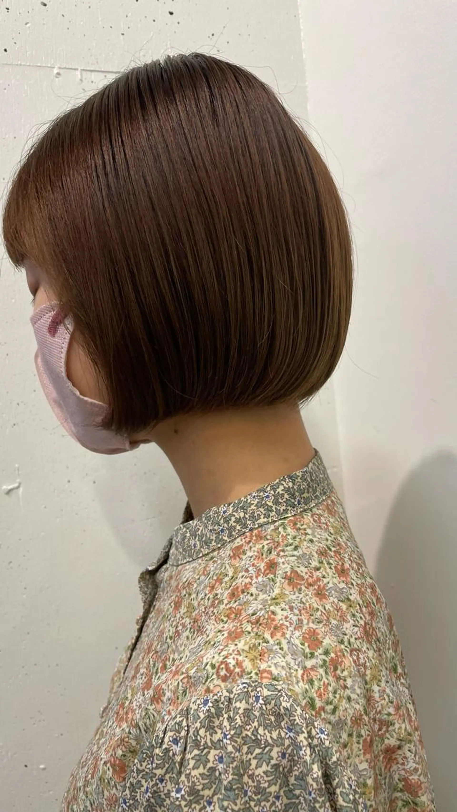 ショート カット オリーブカラー 長谷川のヘアスタイル