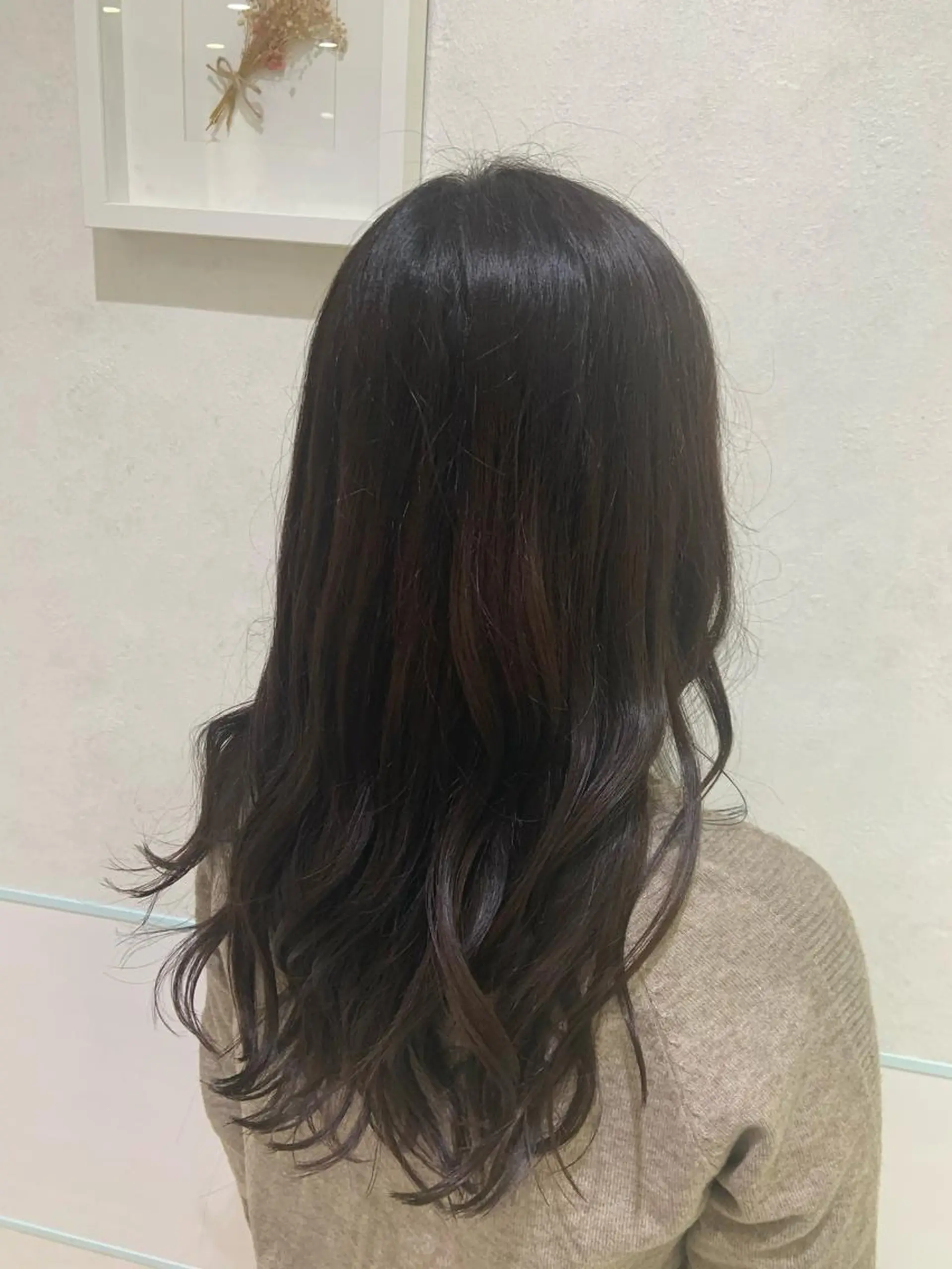 ロング カラー パーマ ヘアアレンジ ハイトーンカラー🤍 山下 優華のヘアスタイル