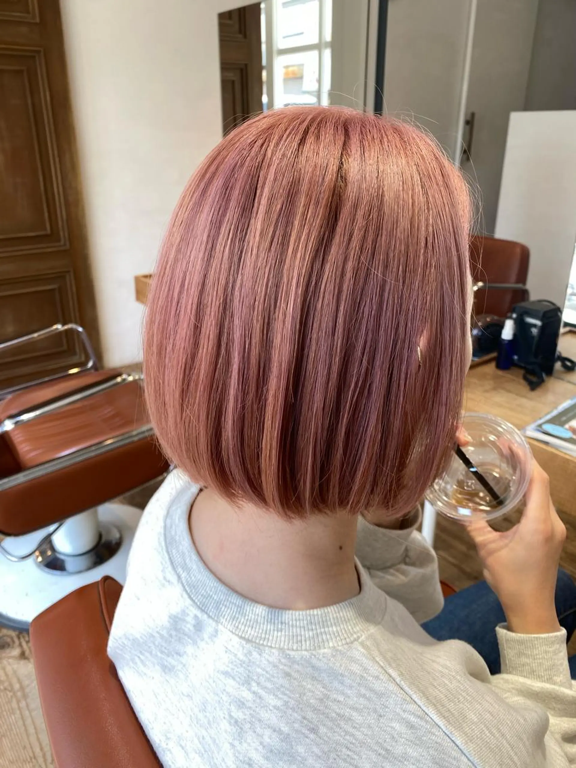 ショート ヘアカラー わかばやし ゆうこのヘアスタイル